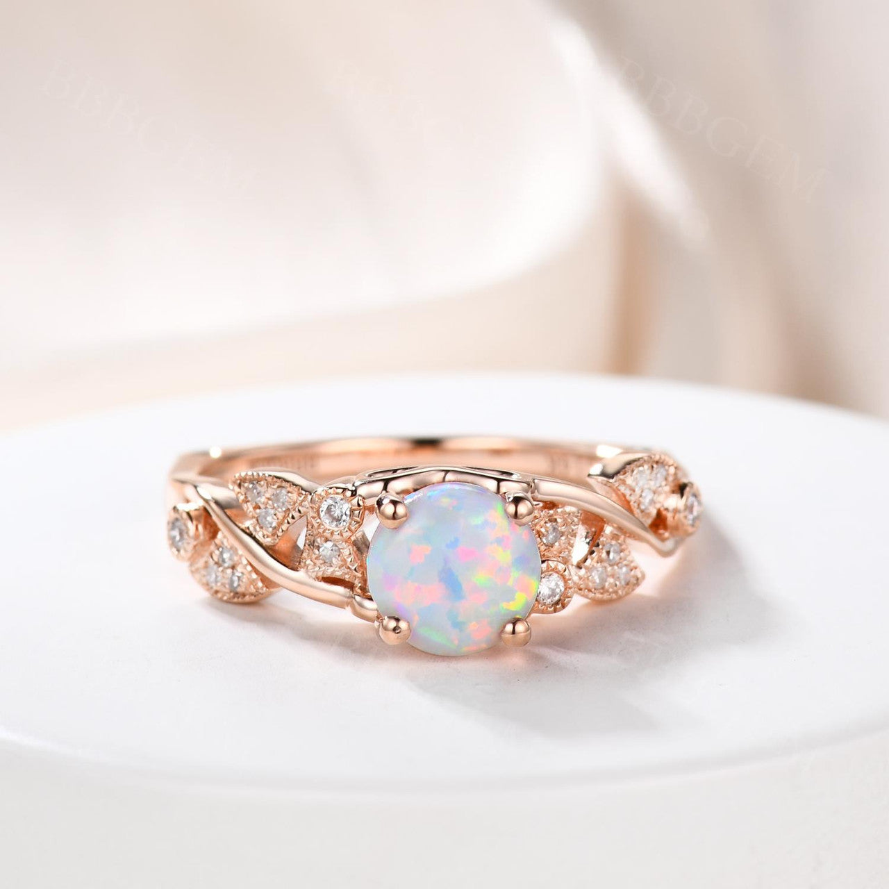 14K & 18K Rose Gold Opal Engagement Ring - Round Cut Art Deco Wedding Band with Milgrain Detailing - Vintage Style Anniversary Gift Set for Women - Perfect for Proposals, Weddings & Special Occasions