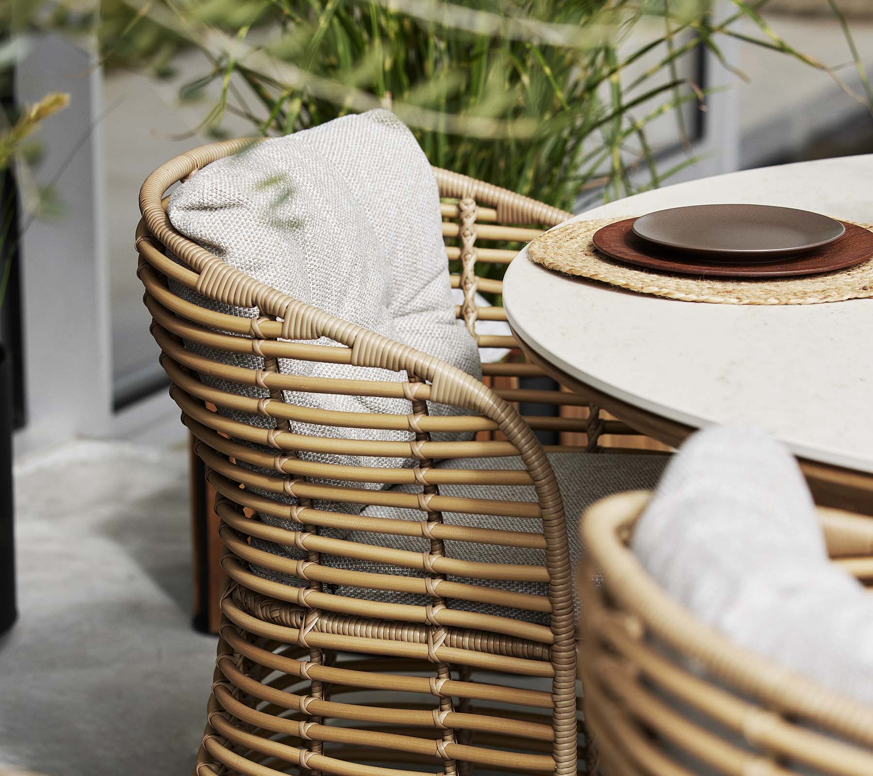 Outdoor Wicker Dining Chairs Set of 2 - Patio Furniture for Garden, Poolside, and Backyard - Weather-Resistant Rattan Chairs with Cushions