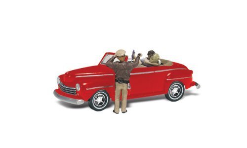 HO Scale Model Train Accessories - Cop'n a Kiss Woodland Scenics for Realistic Railroad Scenery | Perfect for Train Layouts & Dioramas