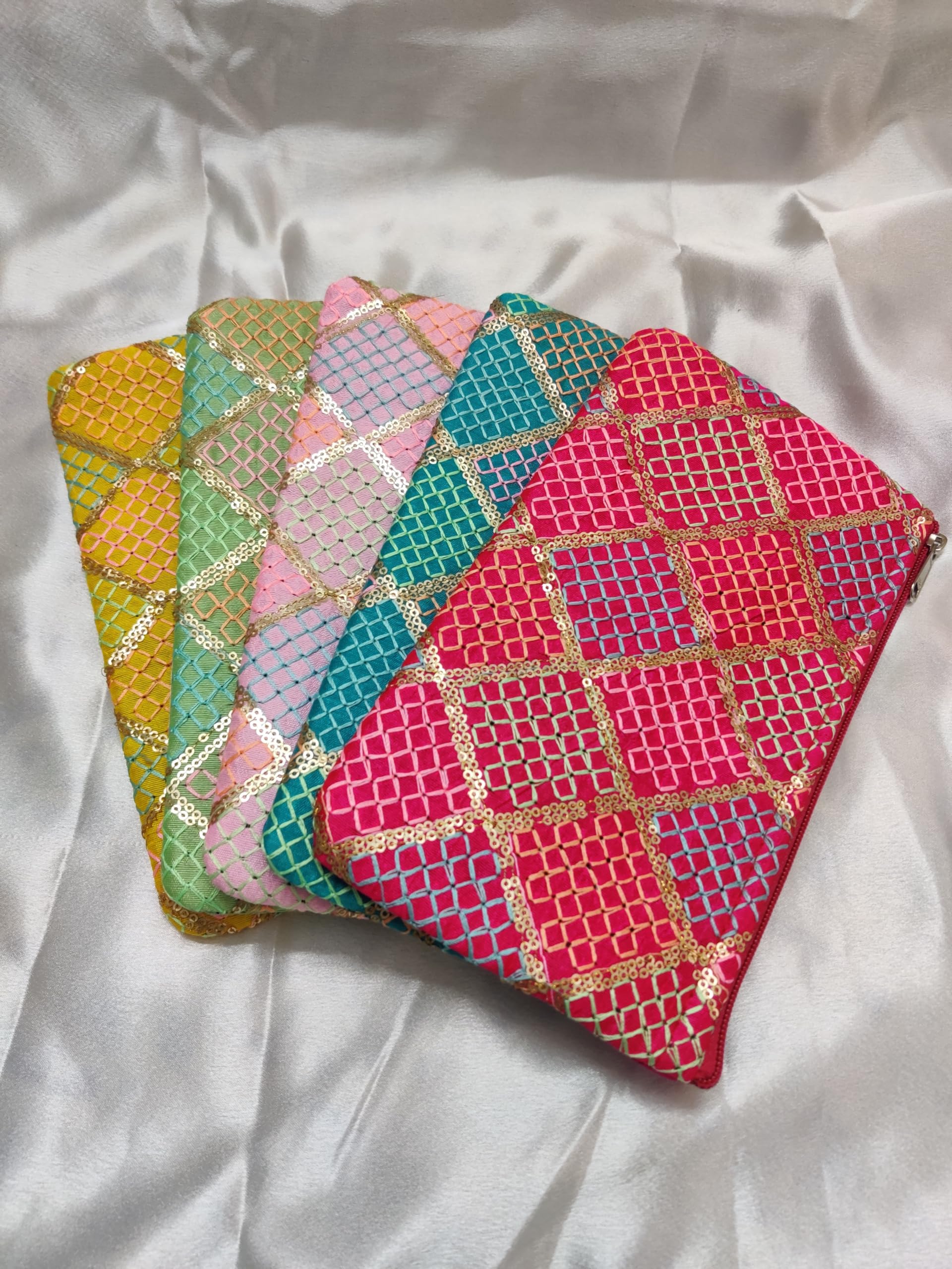 Betterminds Women's Clutch Purses Set of 5 - Elegant Multicolor Handbags for Weddings, Housewarming Parties & Baby Showers - Perfect Thank You Gifts for Guests & Special Occasions