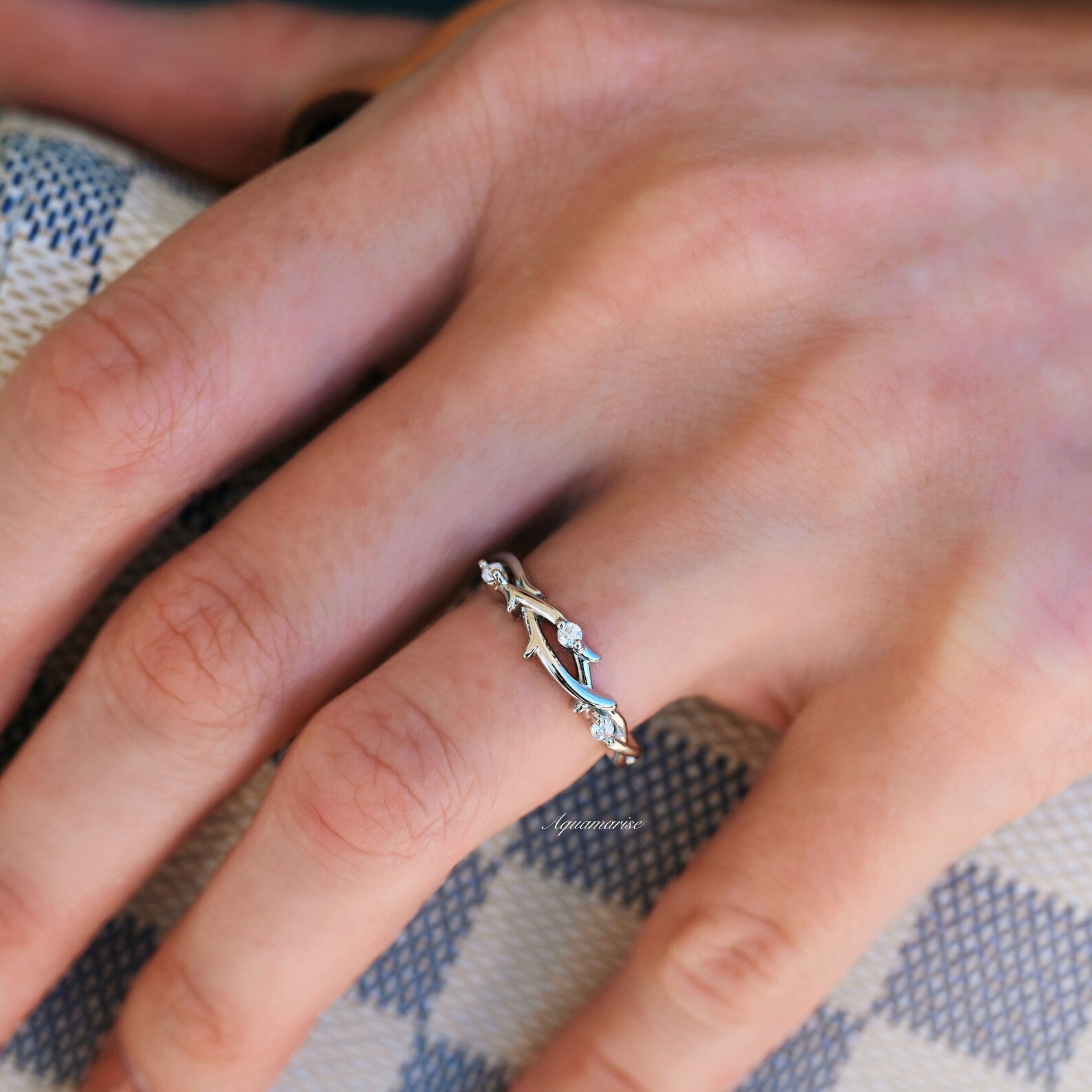 Moissanite Leaf Wedding Band Ring for Women - Sterling Silver 925 Elegant Nature-Inspired Jewelry - Perfect for Bridal, Anniversary, and Everyday Wear