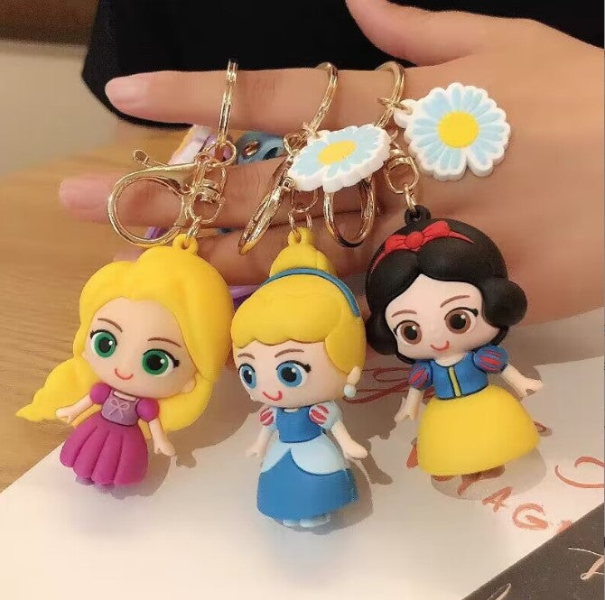 Disney Keychain - Premium Mickey Mouse & Friends Key Rings for Kids & Adults - Perfect for Gifts, Backpacks, and Car Keys