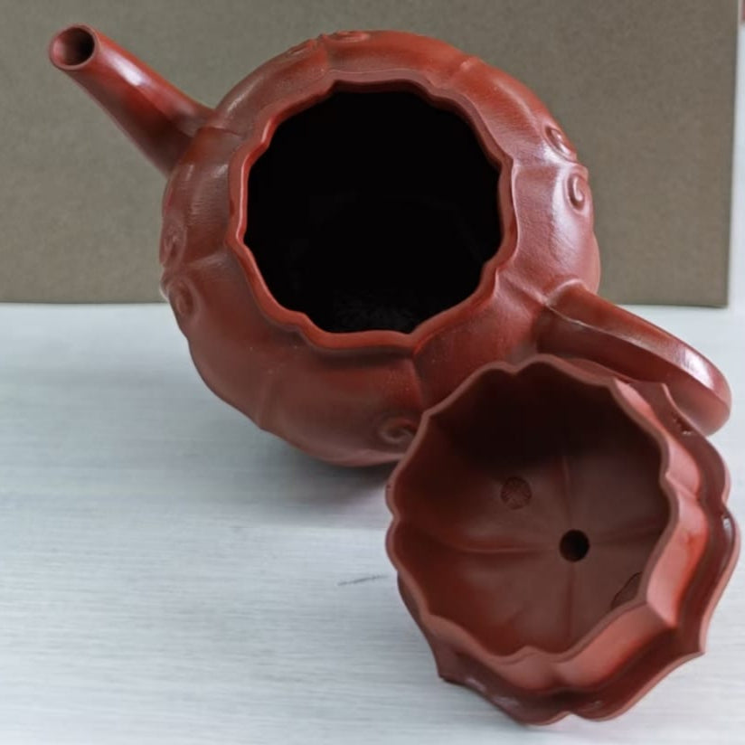 Handmade Yixing Zisha Teapot - Eight Petal Lotus Lantern Design (Gong Deng Style) by Certified Artist Yang Fei (Level 3 2021), Premium Vermilion Clay Chinese Teapot for Gongfu Tea Ceremony, Tea Brewing & Collection