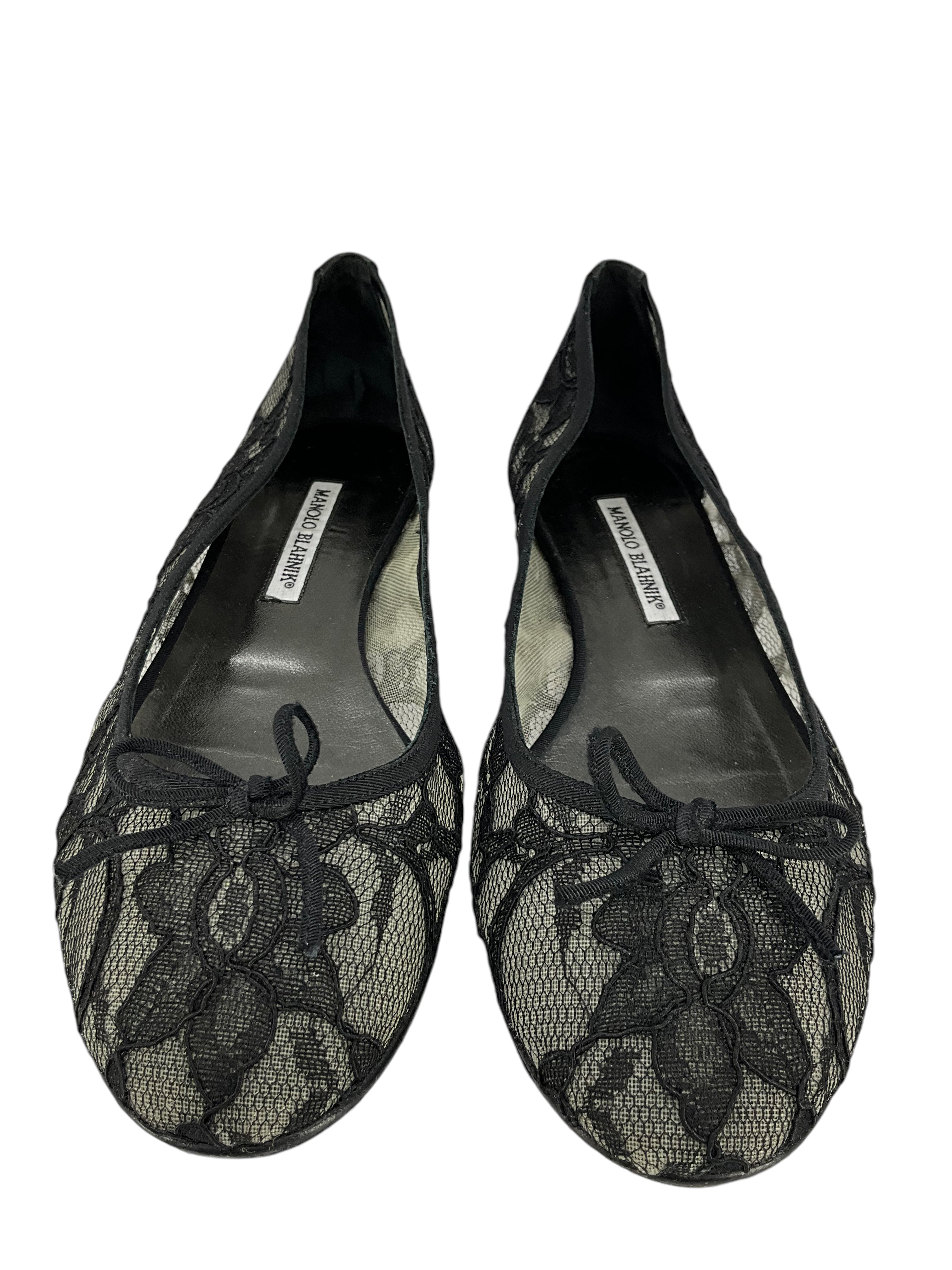 MANOLO BLAHNIK Women's Lace Ballet Flats Size 10.5 - Elegant Comfort for Weddings, Parties & Office Wear