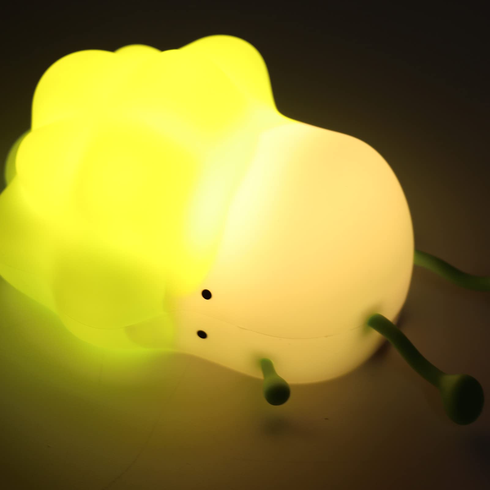 Rechargeable Cabbage-Shaped Silicone Night Light - Cartoon Vegetable Phone Holder & Stress Relief Lamp for Bedroom Decor (Green) | Perfect for Kids' Rooms, Nursery Nightlight & Bedside Table Decor