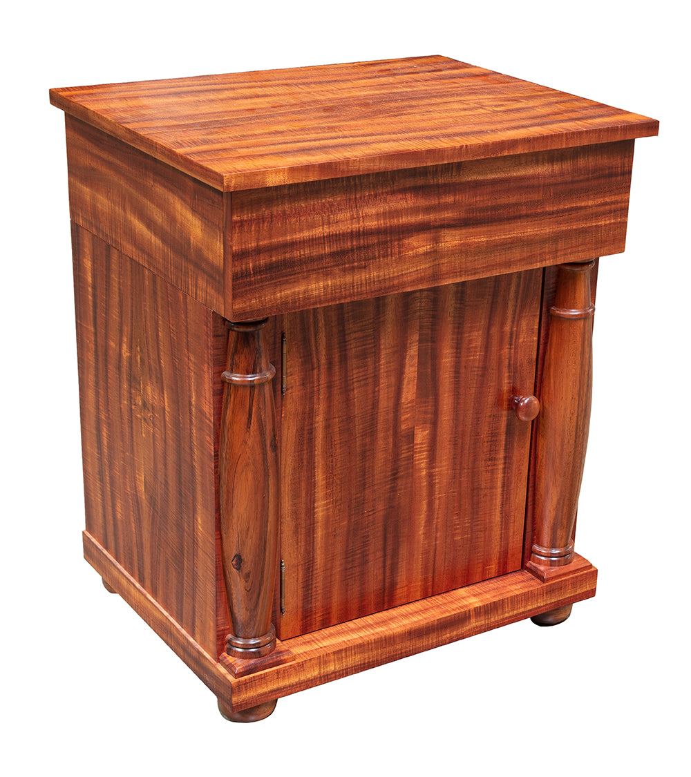 Queen Emma Nightstand - Elegant Wooden Bedside Table with Drawer for Bedroom Decor, Perfect for Storage & Organization | Ideal for Home, Apartment, Guest Room