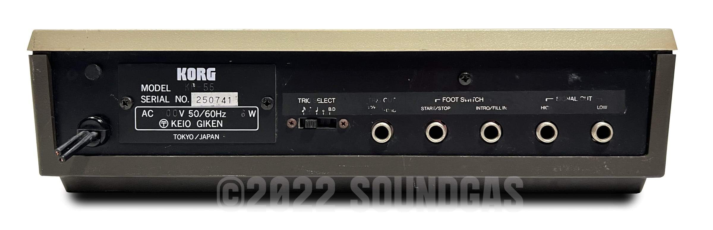 Korg KR-55 Rhythm Drum Machine with Individual Outputs - Perfect for Live Performances & Studio Recording