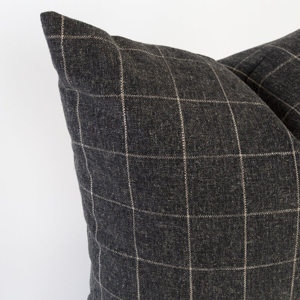 Premium Dundee 22x22 Inch Throw Pillow Cover - Soft Sable Brown Decorative Cushion for Sofa, Bed & Home Decor - Perfect for Living Room, Bedroom or Dorm
