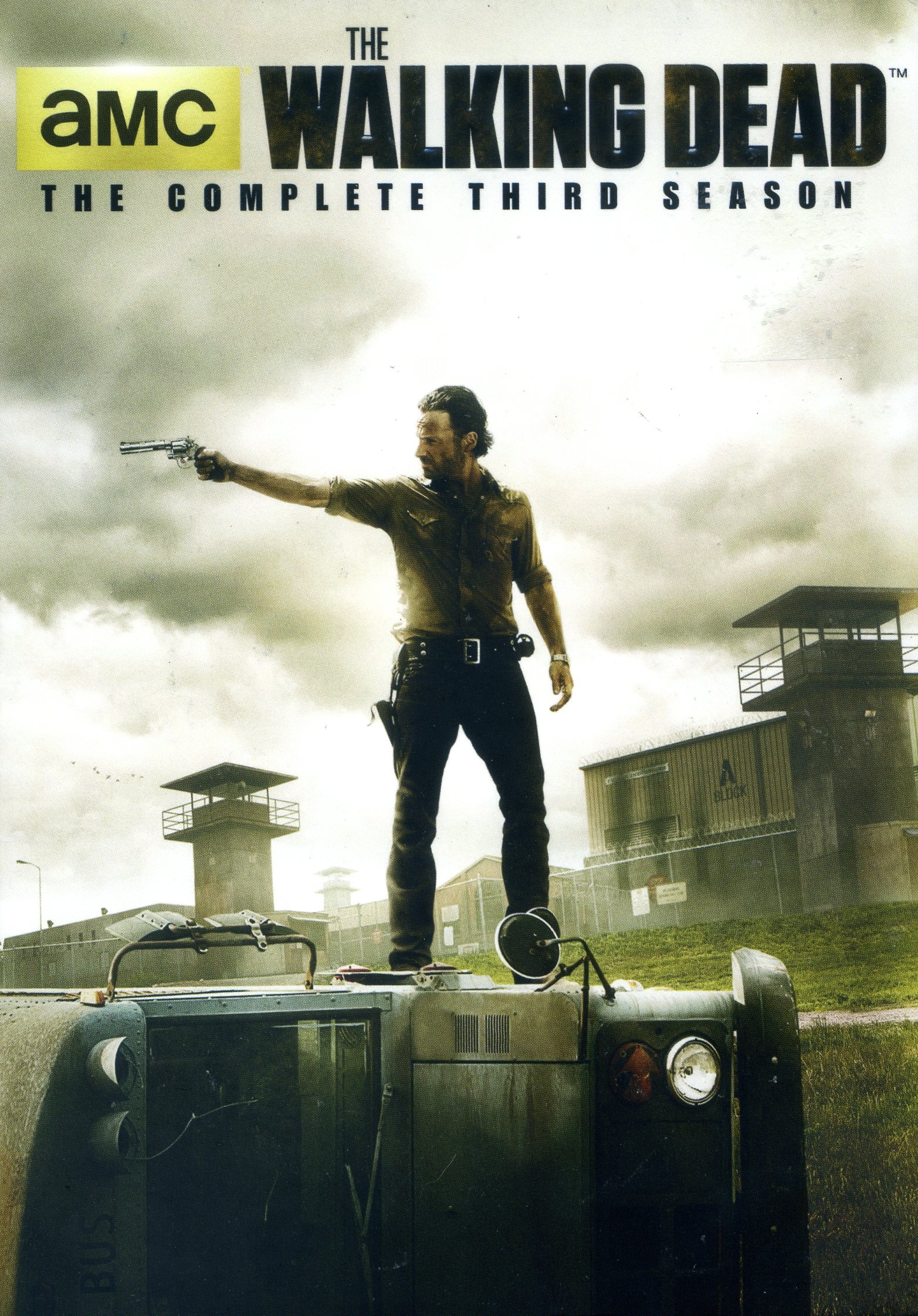 The Walking Dead: Season 3 DVD - Complete TV Show Series Box Set | Zombie Apocalypse Drama | Perfect for Horror Fans & Collectors | Great for Movie Nights & Gifts