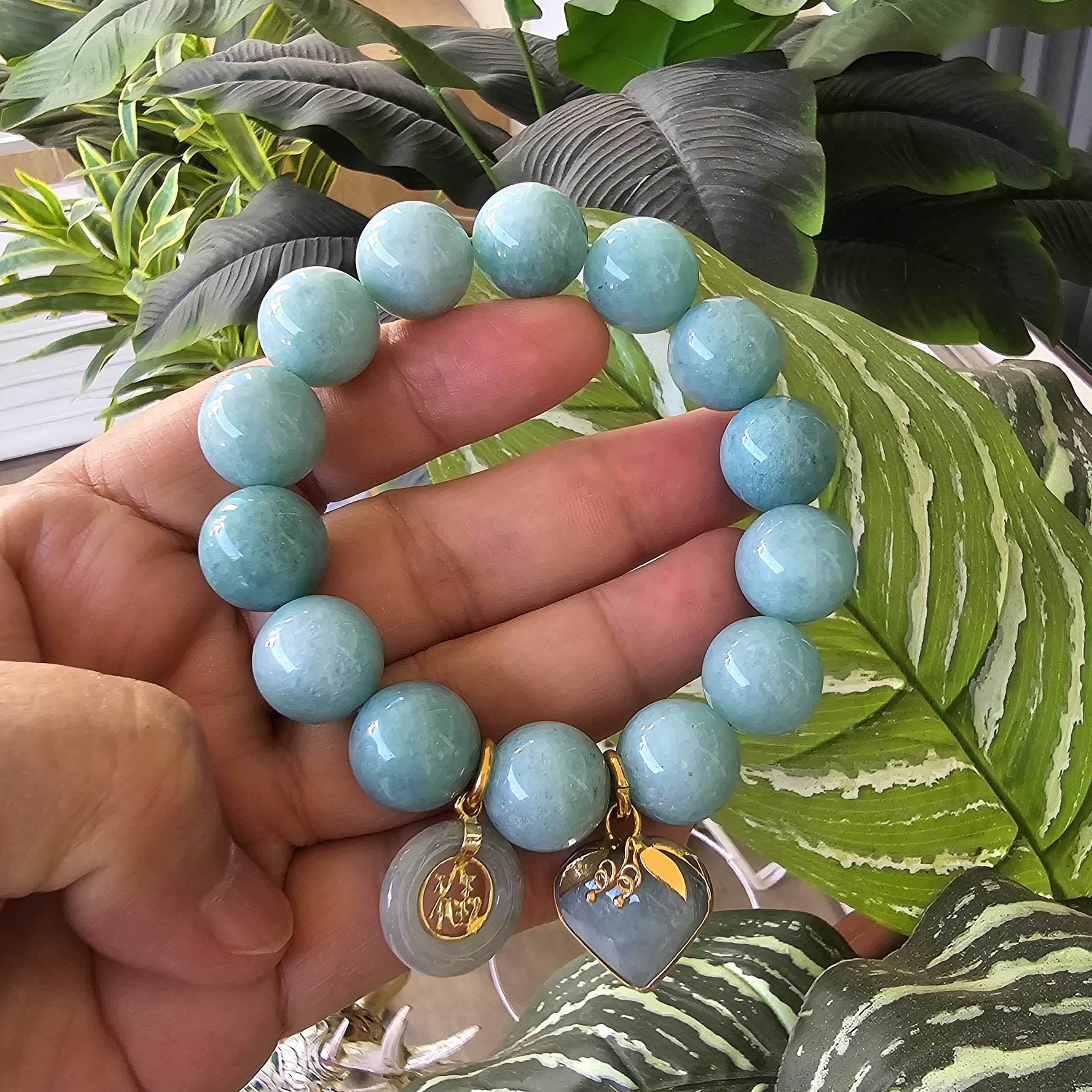 Natural Green Jade Bracelet for Women - Real Jade Bangle with Healing Energy, Lucky Heart Coin & Money Charm - Perfect for Meditation, Gifts & Spiritual Wellness