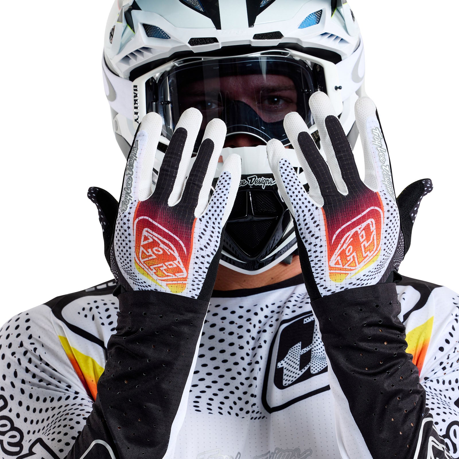 Air Glove Optic White / Black - Premium Touchscreen Gloves for Winter - Perfect for Driving, Running & Outdoor Activities