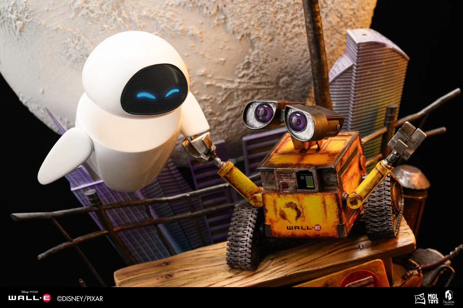 MGL TOYS & Paladin Official Licensed WALL-E & EVE Robot Toy Figures - Collectible Disney Pixar Movie Characters for Kids & Adults - Perfect for Display, Gifts, and Movie-Themed Decor