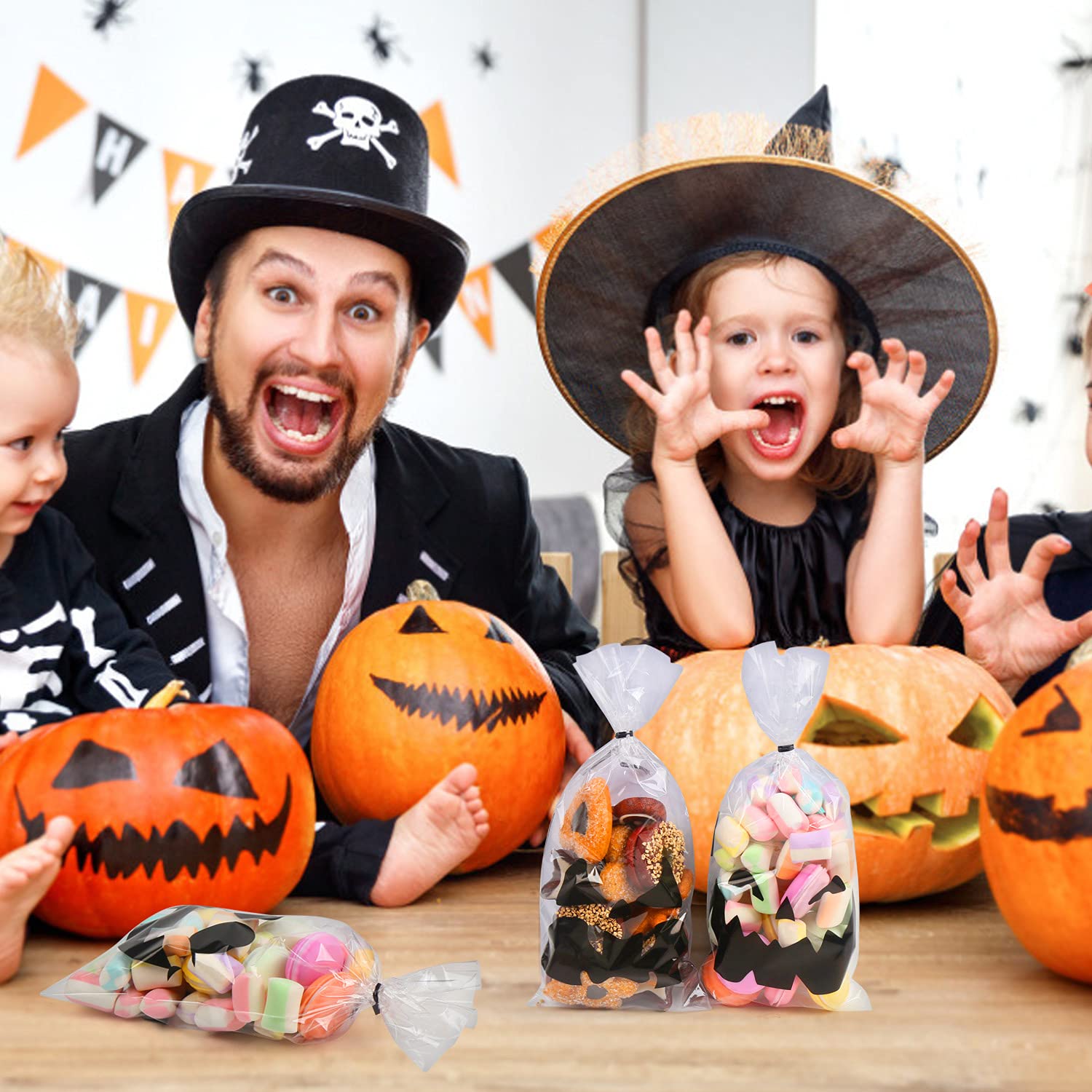 STEFORD Halloween Cellophane Bags 120PCS with Twist Ties for Party Favors & Candy Treats