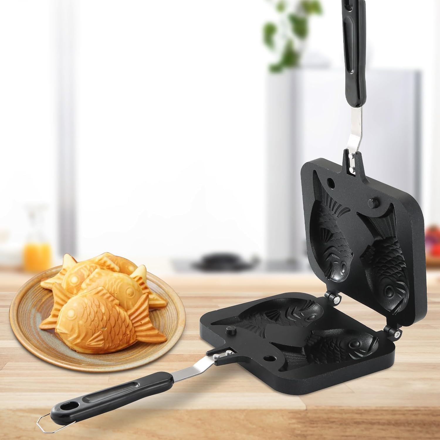 Non-Stick Waffle Maker with Fish Shape Molds - Zerodis Aluminum Alloy Baking Pan for Perfect Homemade Waffles, Pancakes & Desserts - Ideal for Breakfast, Brunch, Parties & Family Gatherings