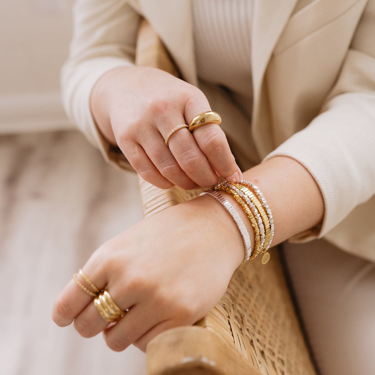 POISE NUGGET Stretch Bracelet for Women - Adjustable Silver Beaded Bangle - Perfect for Everyday Wear, Office & Special Occasions