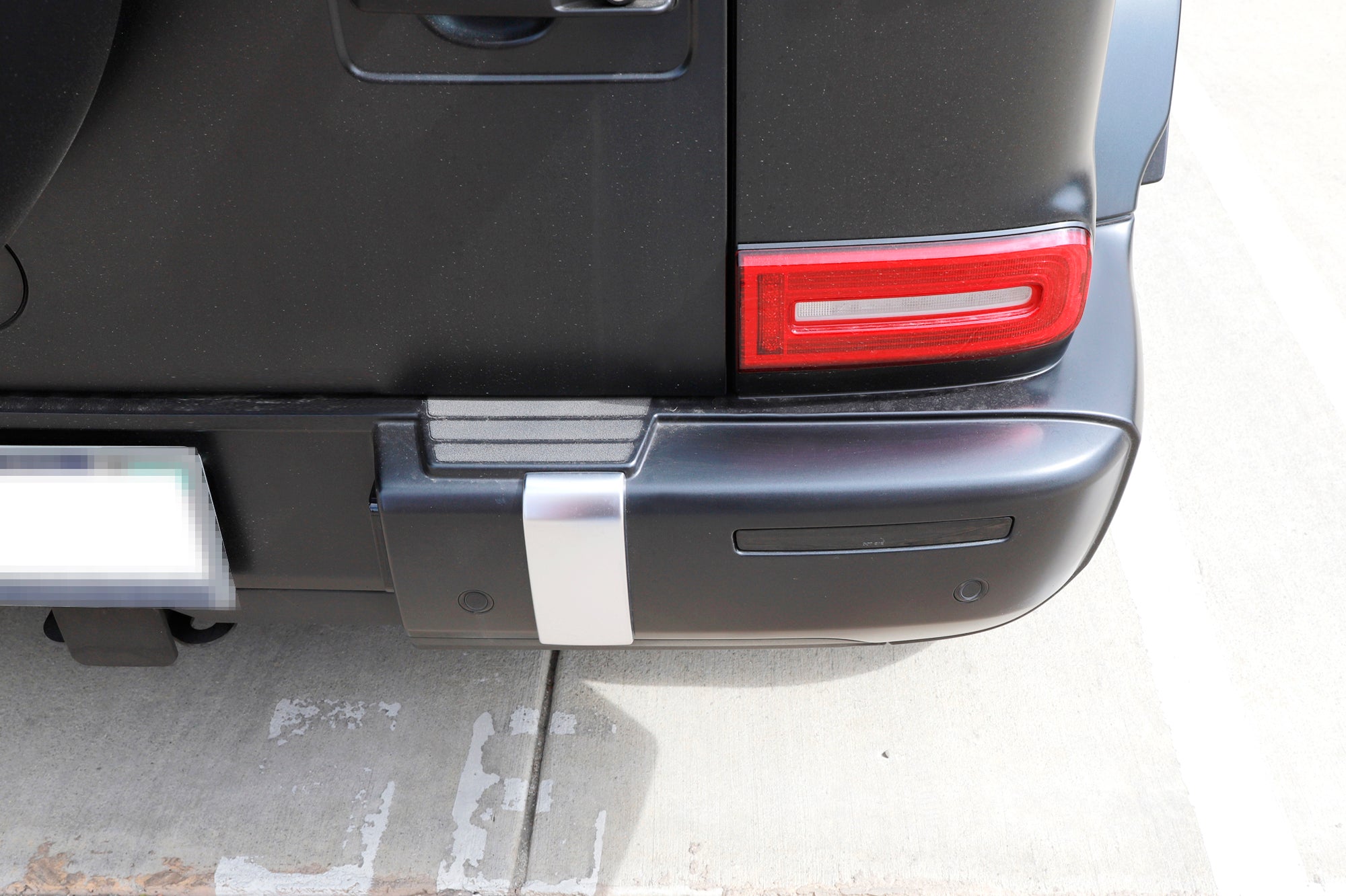 Smoked Black Rear Bumper Reflector Lenses Compatible with 2019-2023 Mercedes W463A G500 G550 G63 - Upgrade for Enhanced Visibility & Style | Perfect for Off-Roading & Night Driving