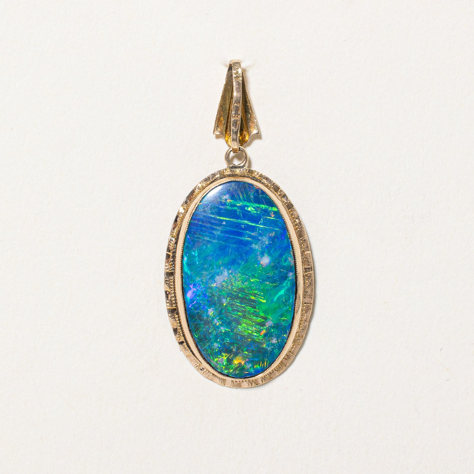 5.50ct Round Cabochon Opal Pendant Necklace - Natural Australian Opal Jewelry for Women - Elegant Gift for Birthday, Anniversary & Special Occasions