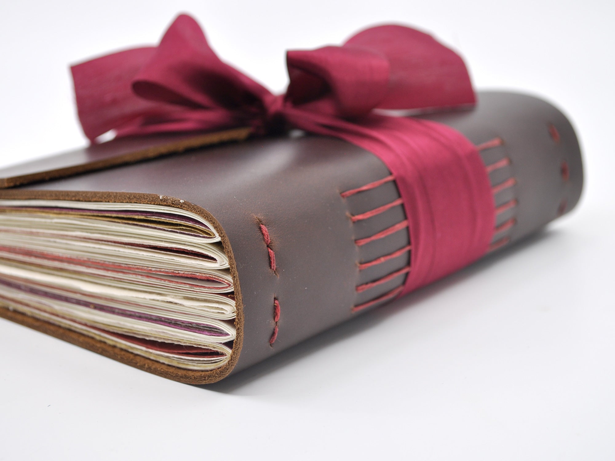 Unique Japanese Maple Leather Journal - Handcrafted Writing Notebook for Travel, Journaling & Gift Giving