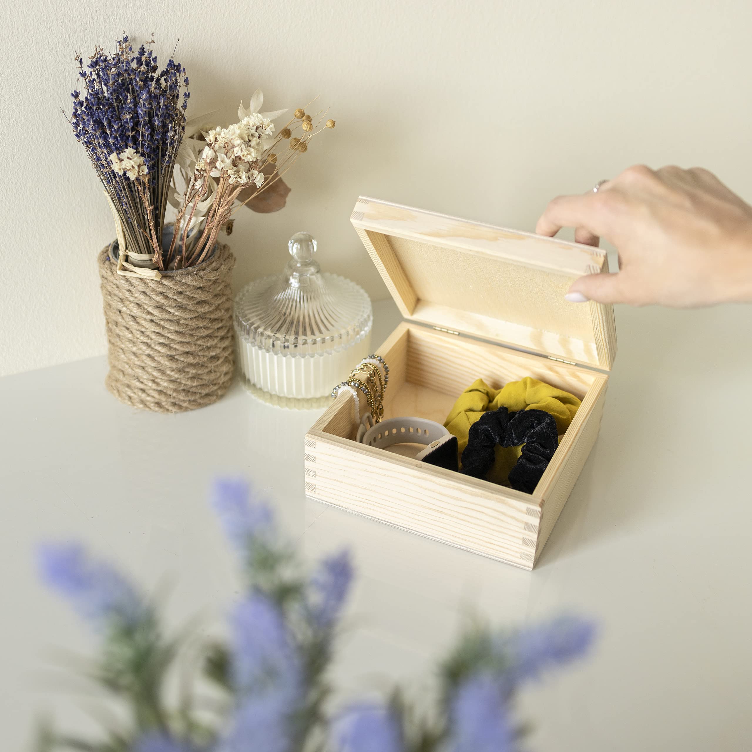 Unfinished Plain Wooden Storage Box with Lid - 6.37 x 6.37 x 2.83 Inches Square Craft Box for Jewelry, Office Supplies & Small Valuables - Perfect for Bedroom Organizer, DIY Projects & Gift Packaging