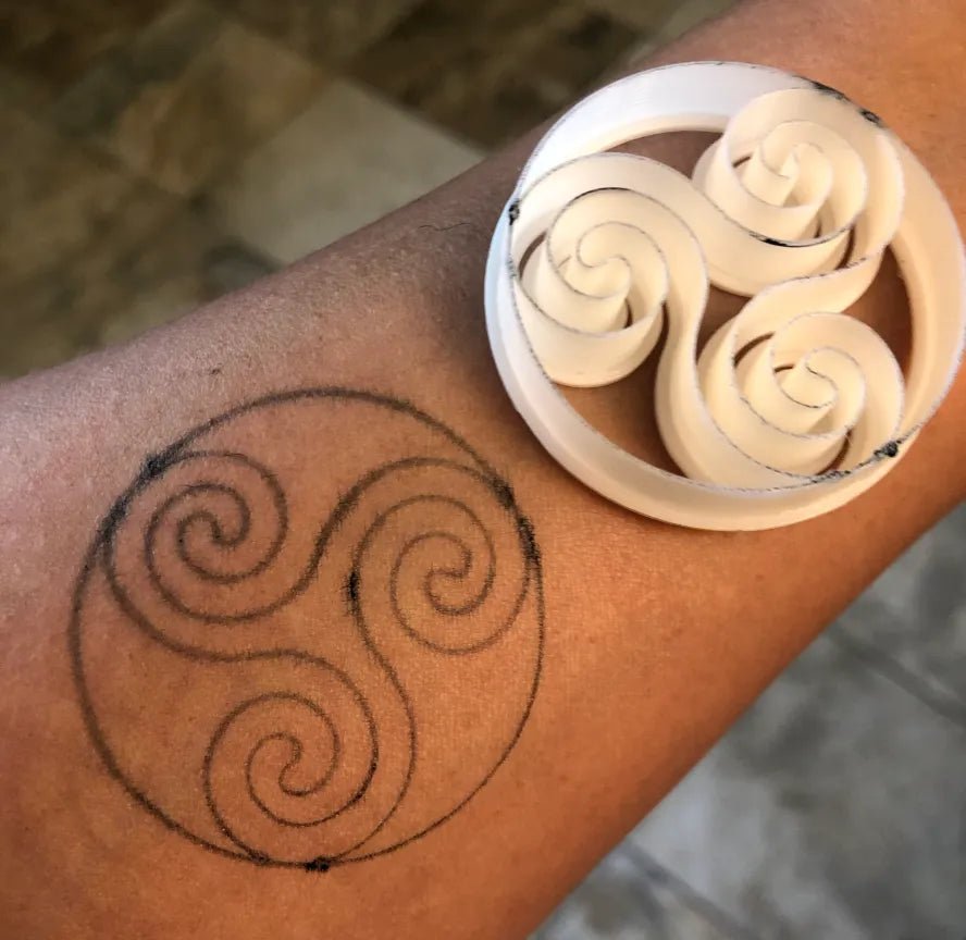 Celtic Triskelion Symbol Henna Tattoo Stamp Kit - Perfect for DIY Body Art, Temporary Tattoos, and Festival Makeup