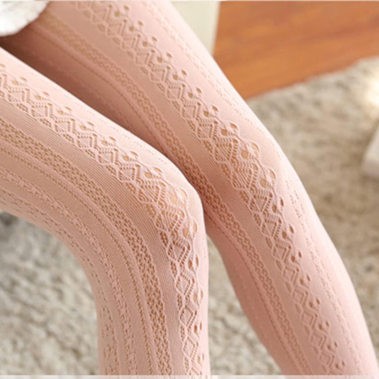 Women's Fishnet Tights - Lace Patterned Pantyhose, Retro Hollow-Out Stockings for Sexy & Fashionable Look | Perfect for Parties, Cosplay, Date Night & Everyday Wear