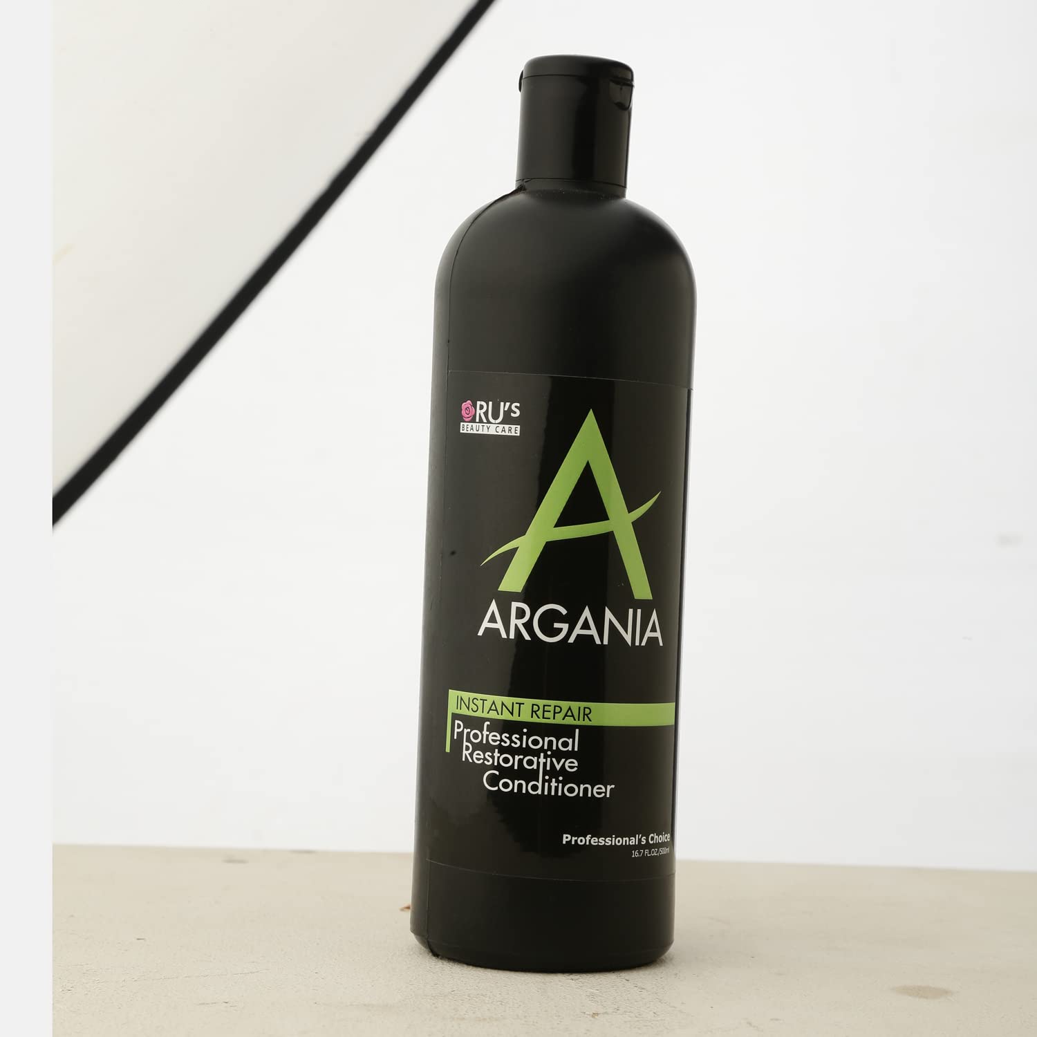ARGANIA Instant Repair Professional Conditioner with Moroccan Argan Oil - Deep Hydrating & Frizz Control for Damaged Hair (500g) - Salon Quality Treatment for Dry, Brittle Hair at Home