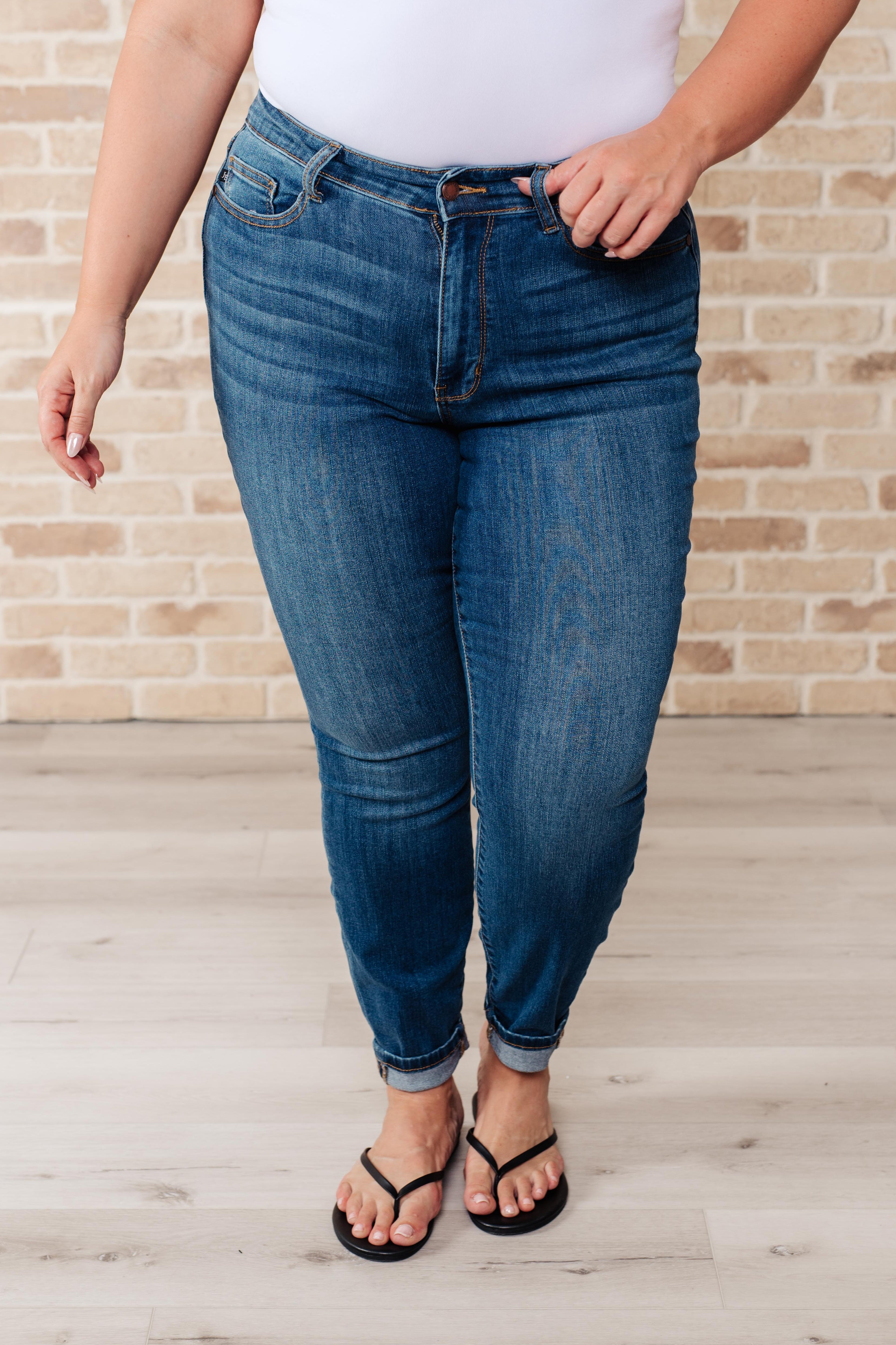 Daphne High Rise Skinny Jeans for Women - Stretchy Slim Fit Denim Pants, Tummy Control, Comfortable Everyday Wear - Perfect for Work, Date Night & Casual Outings
