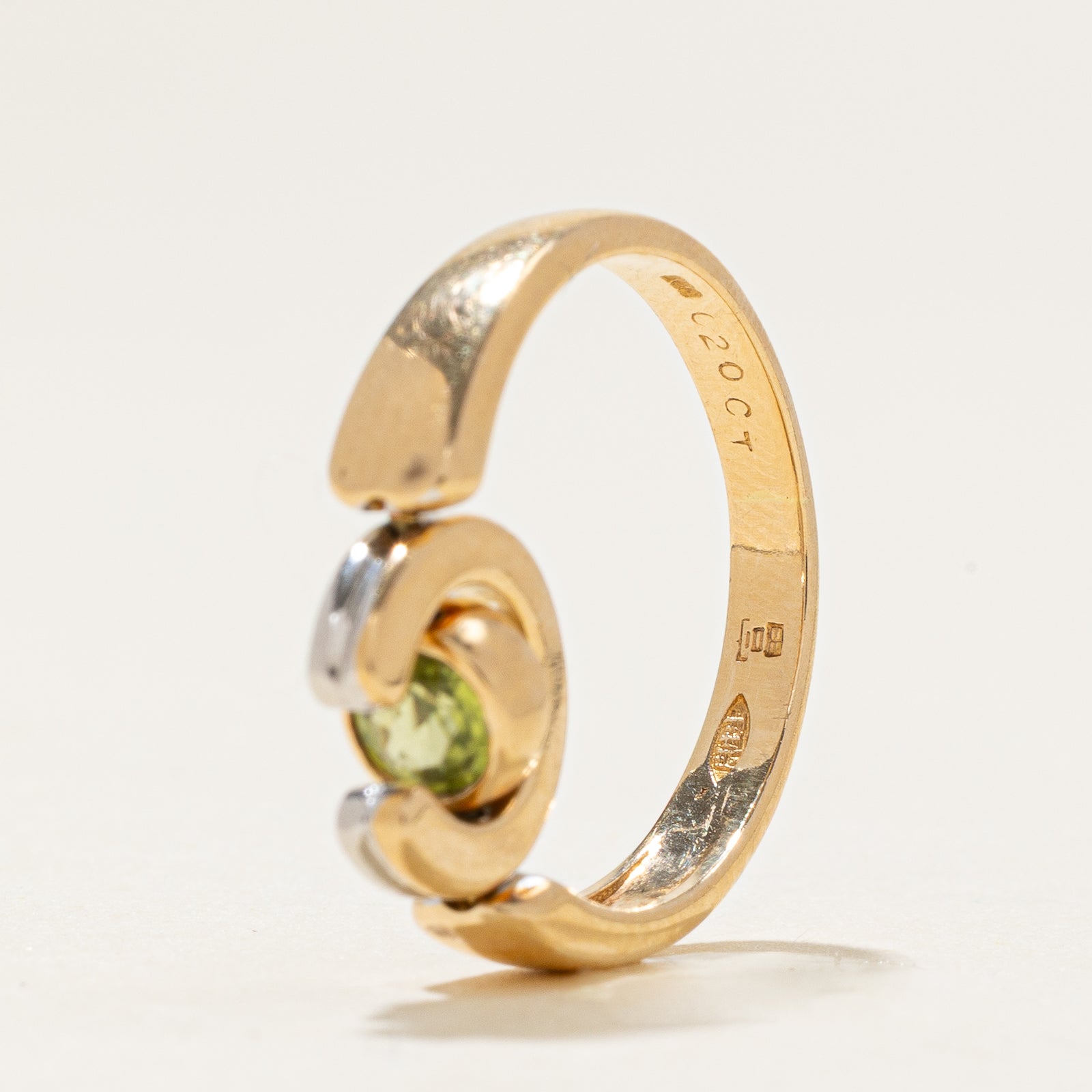 Reversible Two Tone Gold Horseshoe Peridot Ring - 0.20ct Genuine Peridot Gemstone - Size 3.5 - Lucky Charm Jewelry for Women - Perfect for Birthday, Anniversary & Everyday Wear