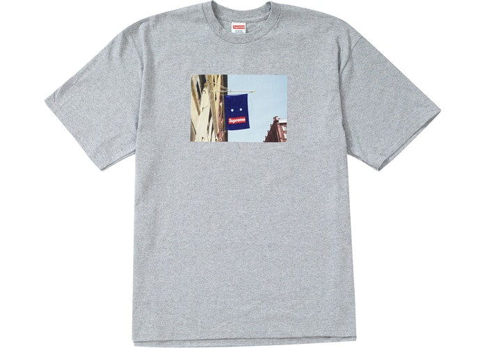 Supreme Banner Graphic T-Shirt for Men - Heather Grey Cotton Tee - Streetwear Fashion for Casual Wear & Urban Style