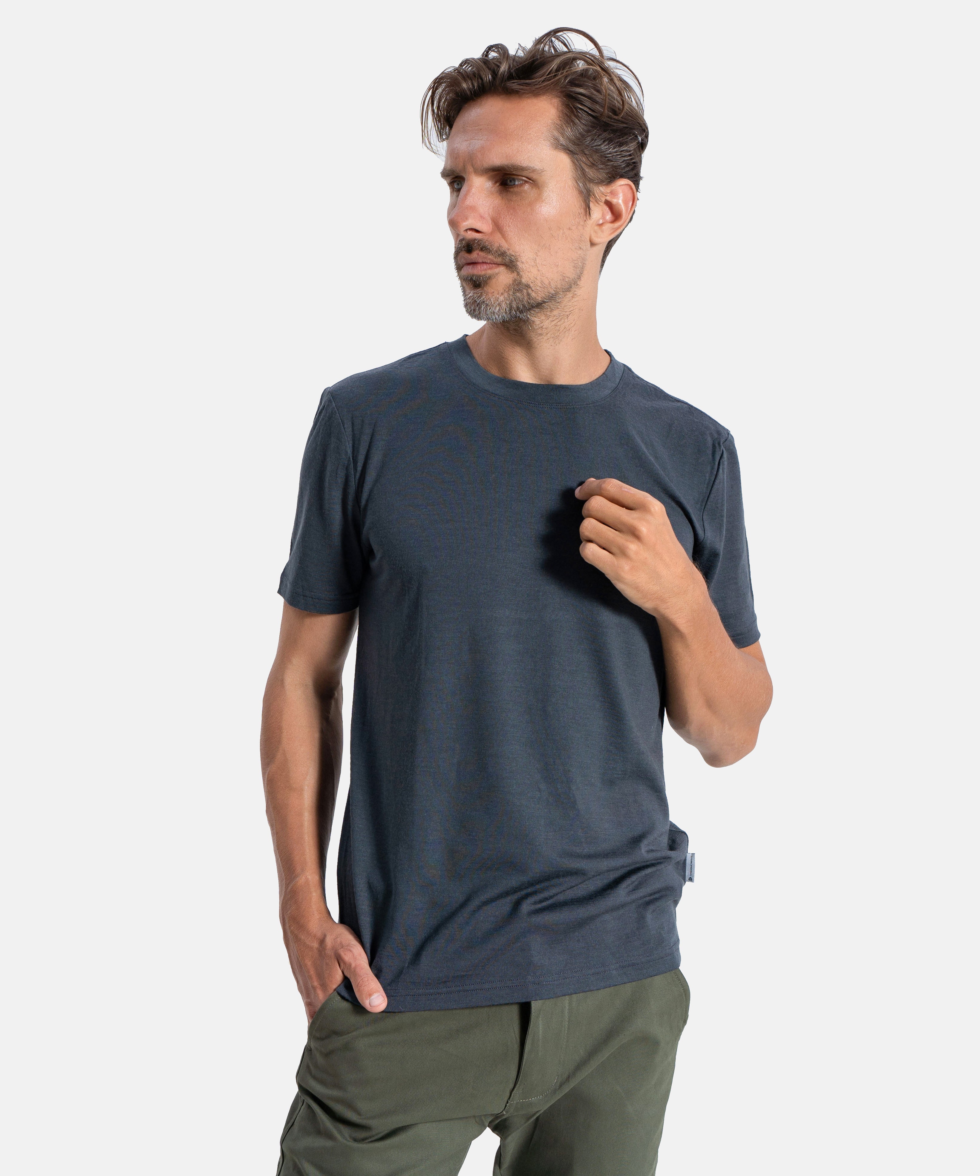 Premium Men's Merino Wool T-Shirt - Soft, Breathable & Odor-Resistant for Outdoor Adventures & Travel