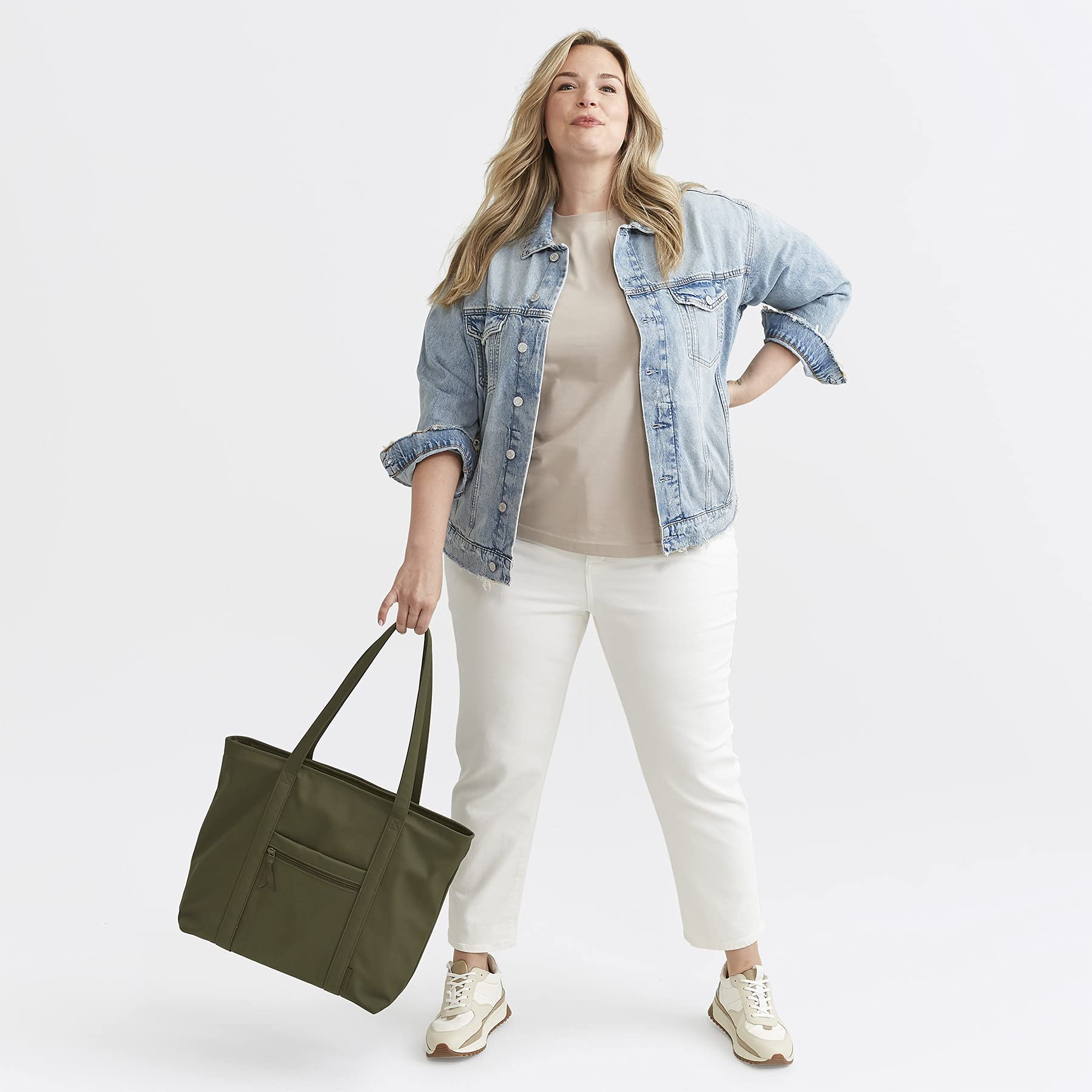 Vera Bradley Women's Cotton Vera Tote Bag - Stylish & Spacious Handbag for Work, Travel & Everyday Use