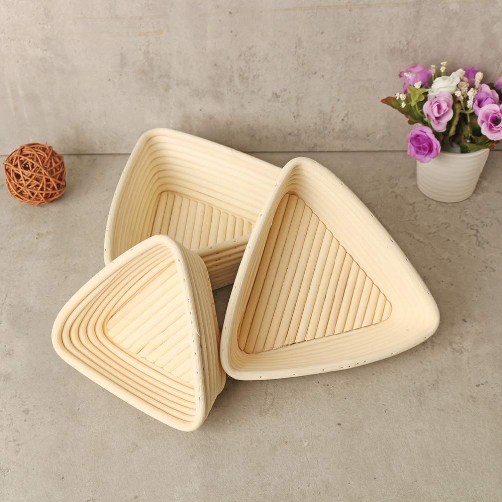 Professional 2-Piece Triangle Rattan Proofing Basket Set with Cover Cloth - Hemoton Wicker Bread & Sourdough Dough Rising Basket - Perfect for Artisan Baking, Homemade Bread, and Rustic Yeast Fermentation