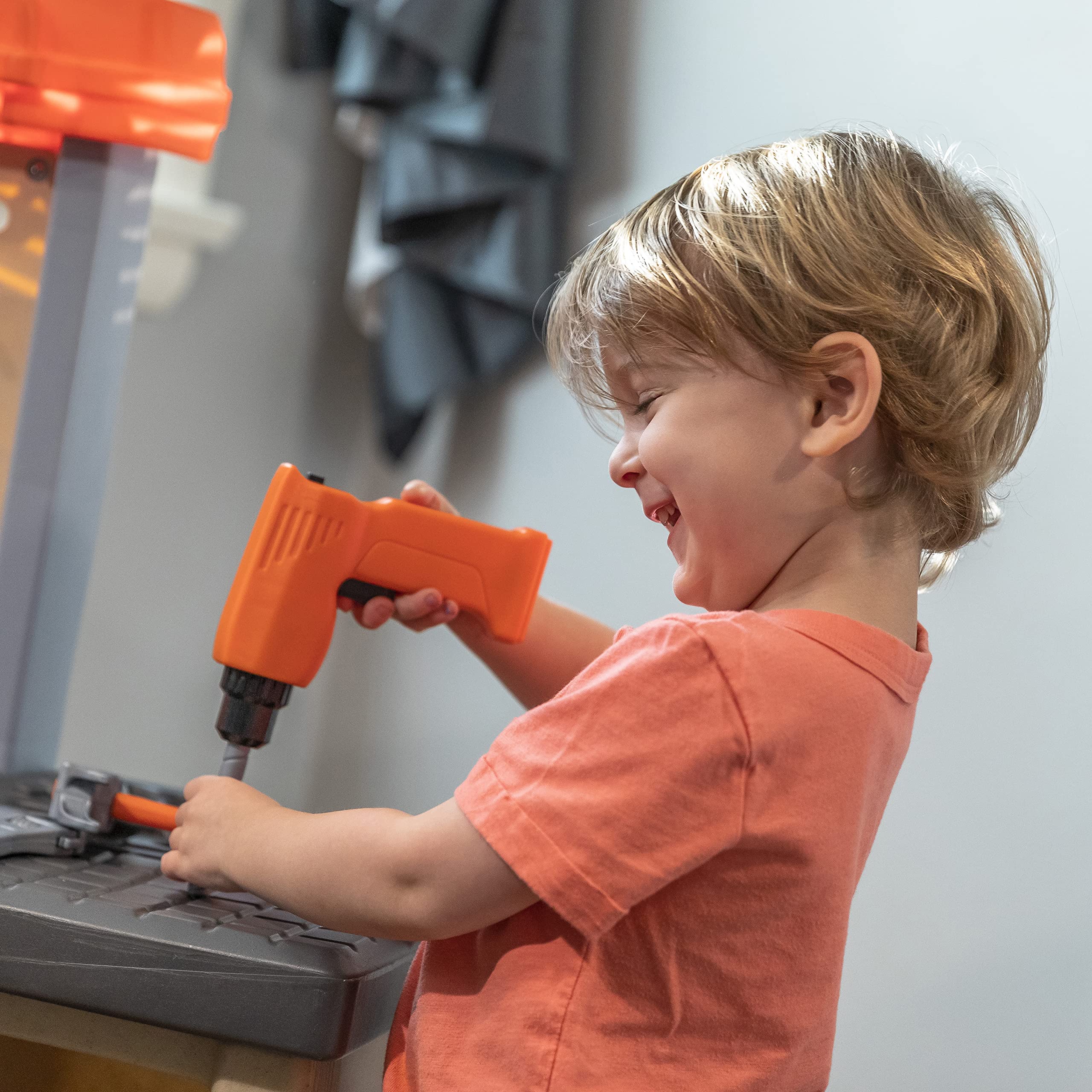 Step2 Handyman Kids Workbench - Durable Plastic Indoor/Outdoor Toy Tool Bench with 35-Piece Accessories & Interactive Sounds for Toddlers 3+ Years | Pretend Play, DIY Projects, Early Learning & Outdoor Backyard Fun