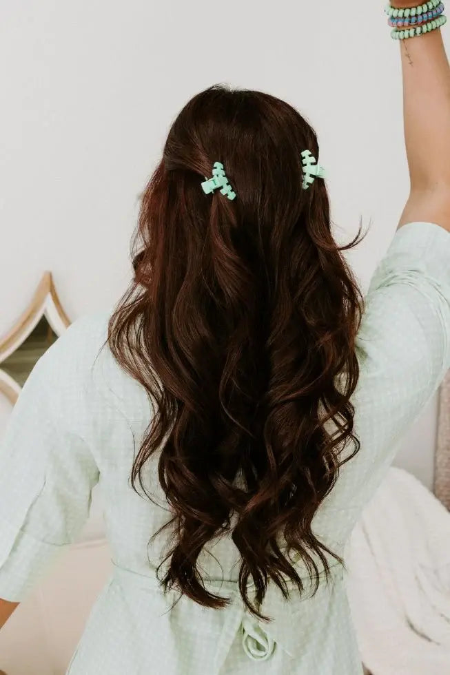 Elegant Mint Green Tiny Hair Clips for Women & Girls - Perfect for Parties, Weddings & Everyday Hairstyles