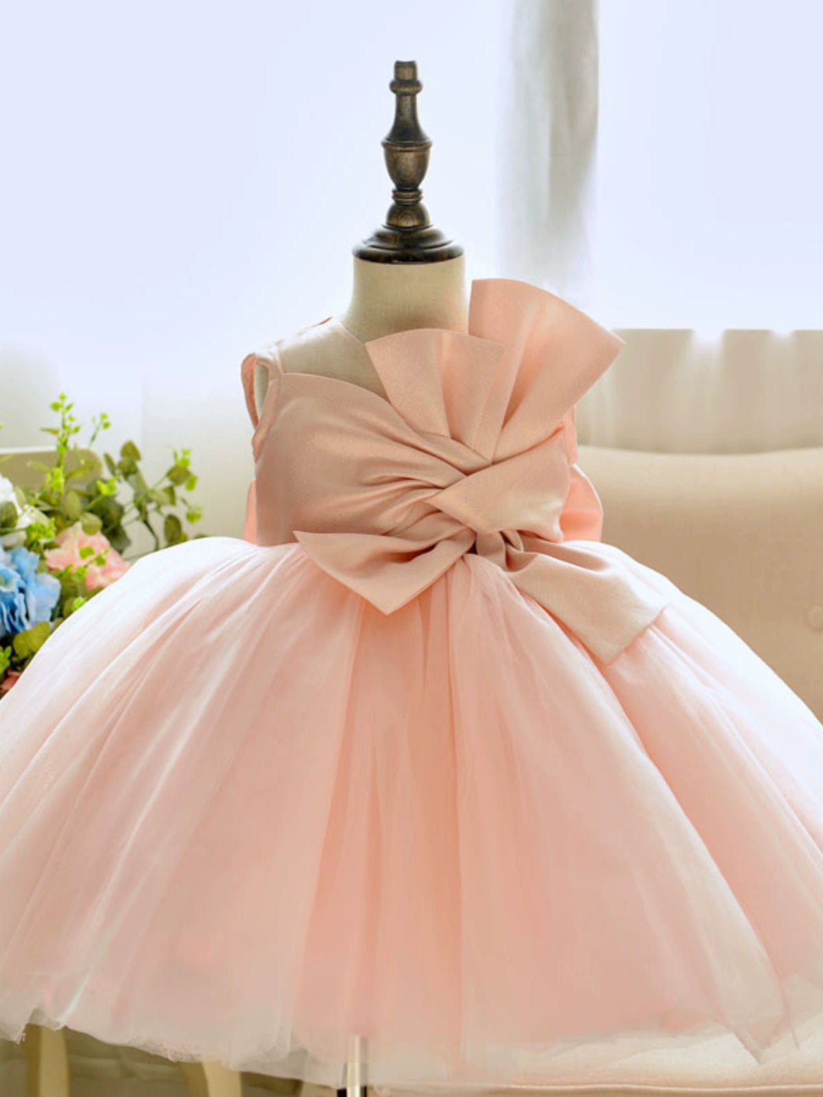 Beautiful Baby Girl Christening Dress - Elegant Flower Girl & Baptism Gown for First Communion - Perfect for Church Ceremonies & Special Occasions