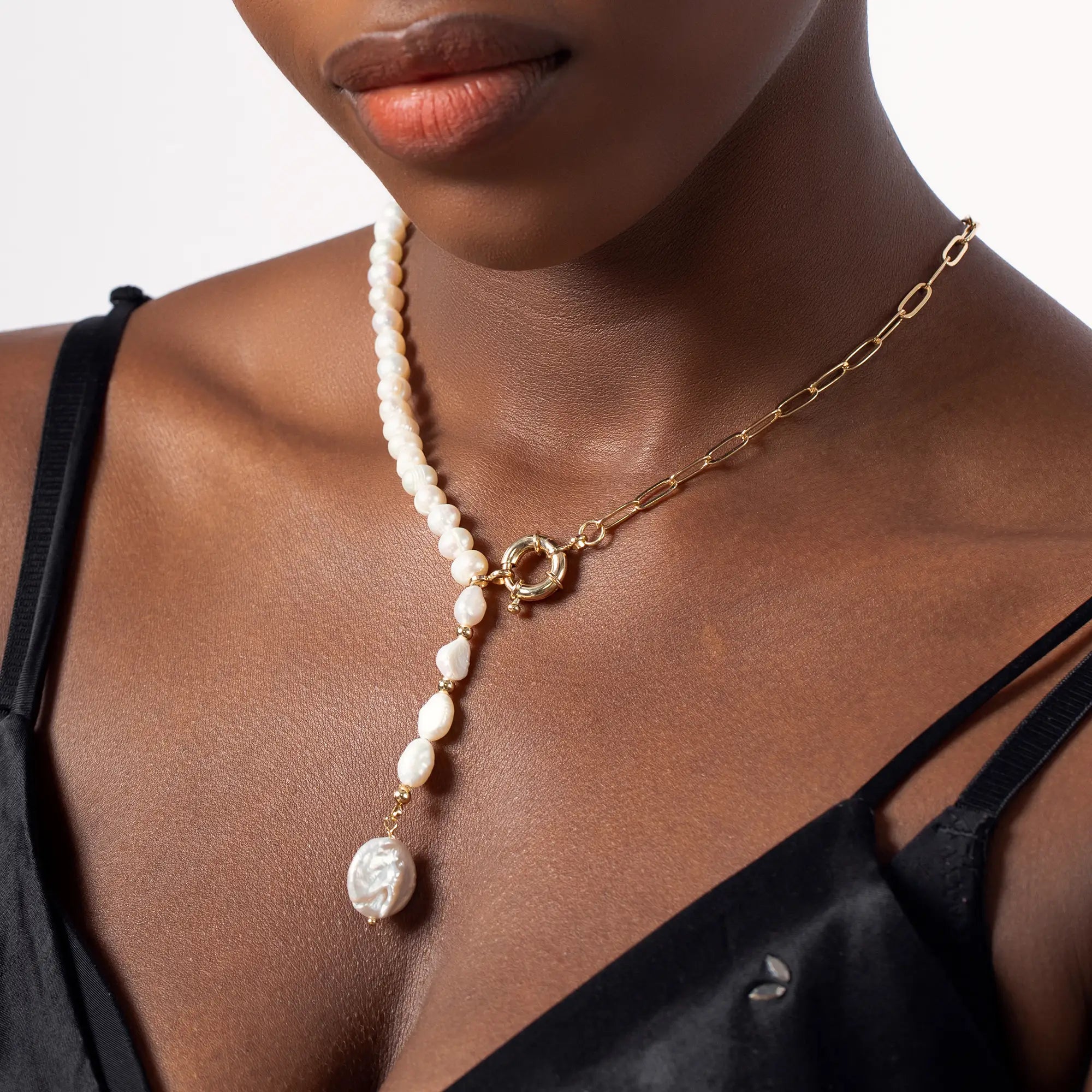 Luxury Pearl Necklace with Cuban Link Chain - Elegant Women's Jewelry for Parties, Weddings & Special Occasions