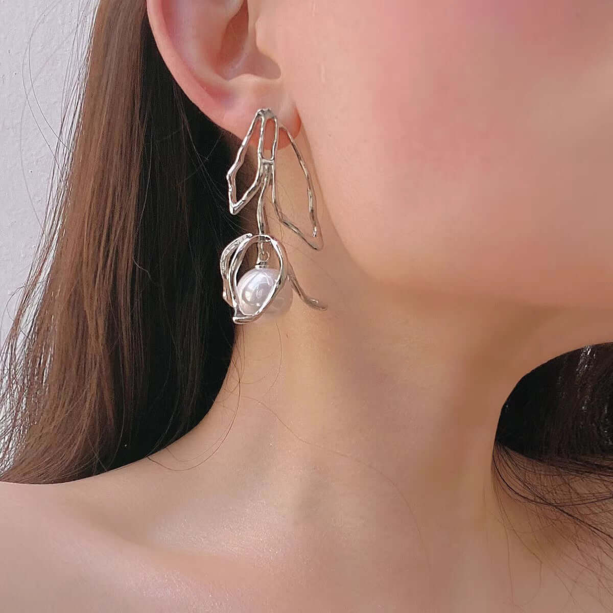 Elegant Large Two-Tone Flower Pearl Drop Earrings for Women | R0919 | Perfect for Weddings, Parties & Special Occasions