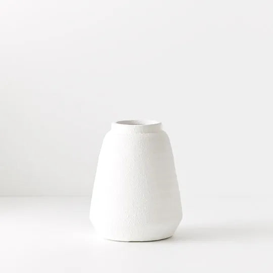 Kata Vase - Elegant Ceramic Flower Vase for Home Decor, Wedding Centerpiece & Gift Idea | Perfect for Living Room, Dining Table & Office Desk
