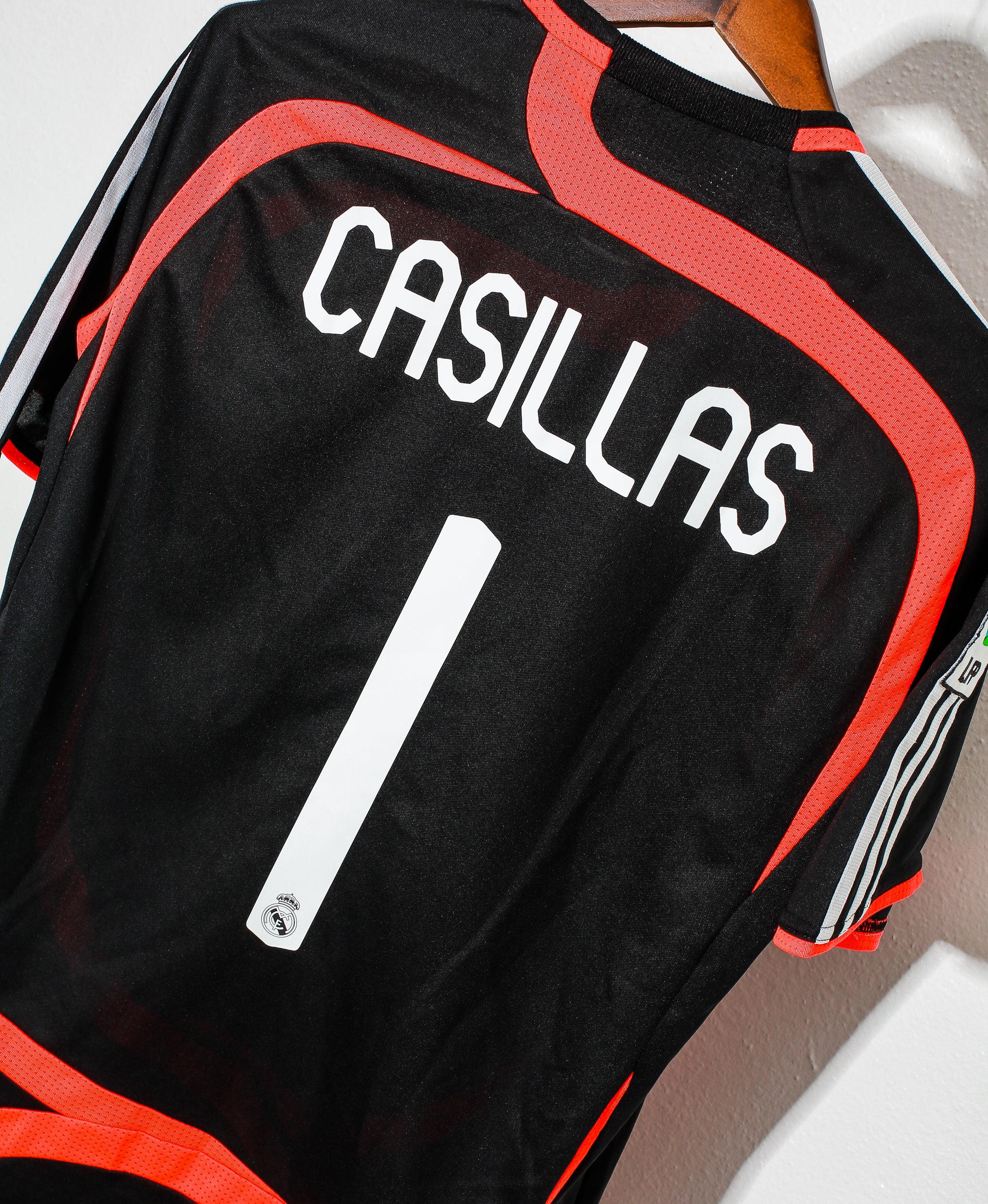 Authentic 2007 Real Madrid Goalkeeper Jersey #1 Iker Casillas (Medium) - Perfect for Soccer Matches, Fan Collections, and Sports Memorabilia