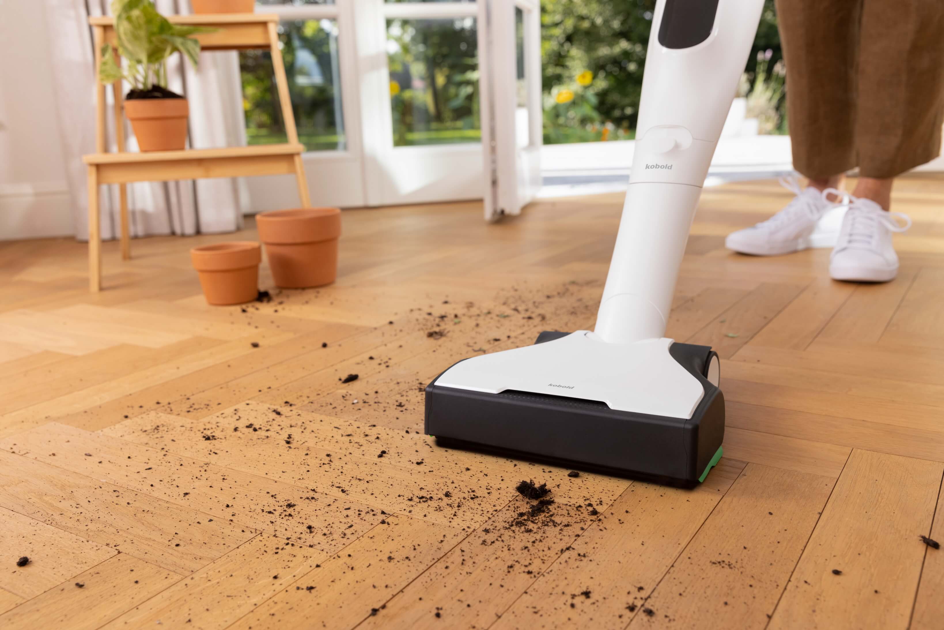 Kobold VK7 Cordless Stick Vacuum Cleaner - Powerful Lightweight for Hardwood Floors, Carpets & Pet Hair - Ideal for Home, Office & Car Cleaning