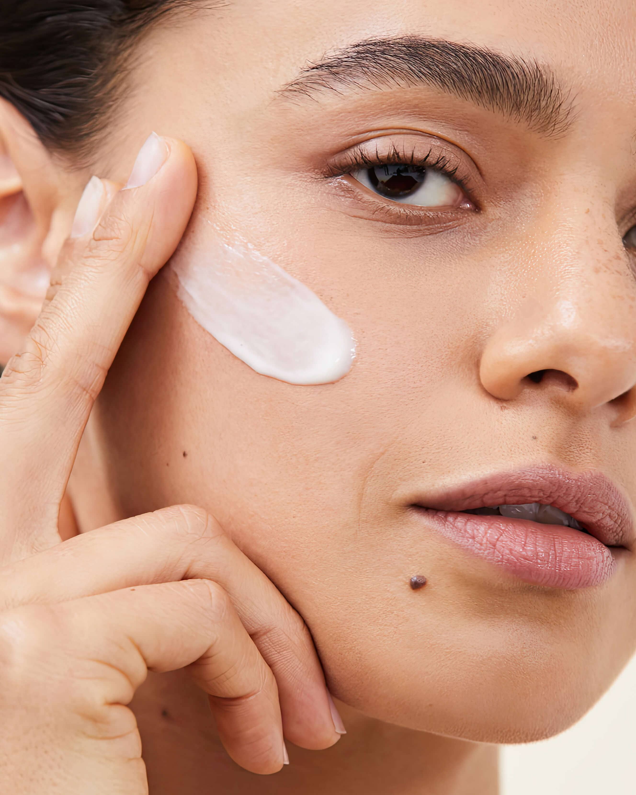 GOOPGLOW Dark Spot Correcting Exfoliating Sleep Milk - Brightening Night Treatment for Hyperpigmentation & Uneven Skin Tone | Perfect for Overnight Skin Renewal & Glow Boosting