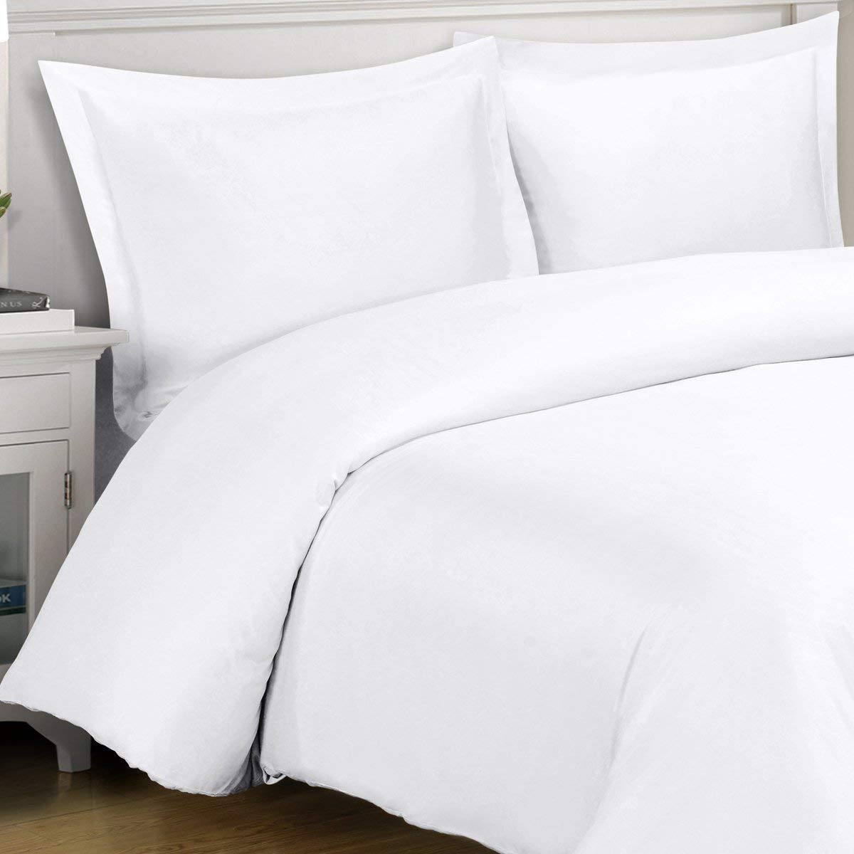 sheetsnthings 8-Piece King Size Bed in a Bag Set - Hybrid Bamboo-Cotton Blend Solid White Sheet Set & Duvet Cover + All Season Down Alternative Comforter | Luxury Bedding for Master Bedroom, Guest Room & Vacation Homes