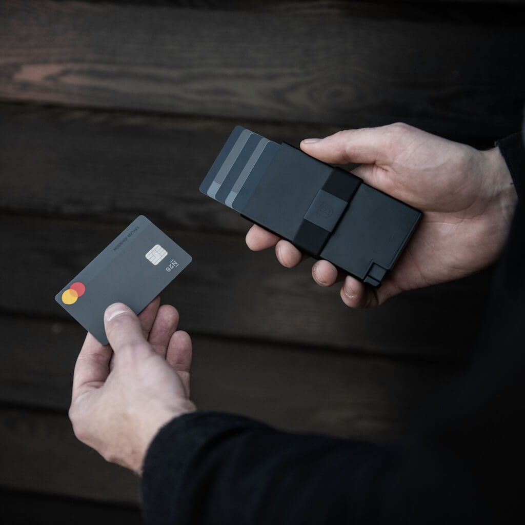 Ekster AJS Wallet - Slim RFID Blocking Minimalist Wallet for Men with Quick Card Access | Perfect for Travel, Business & Everyday Carry