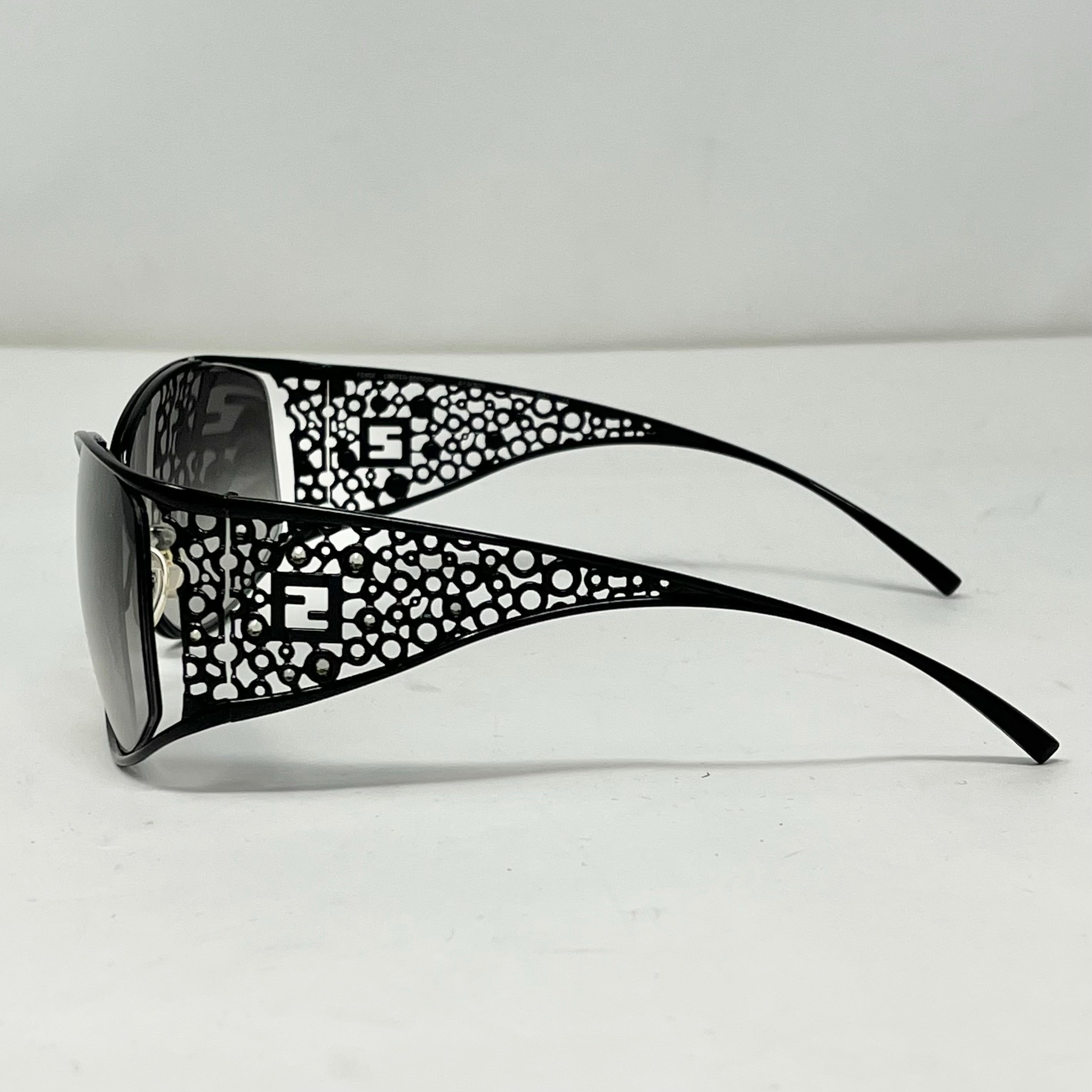 Fendi Luxury Sunglasses for Women & Men - UV Protection, Polarized Lenses - Perfect for Beach, Driving & Outdoor Fashion
