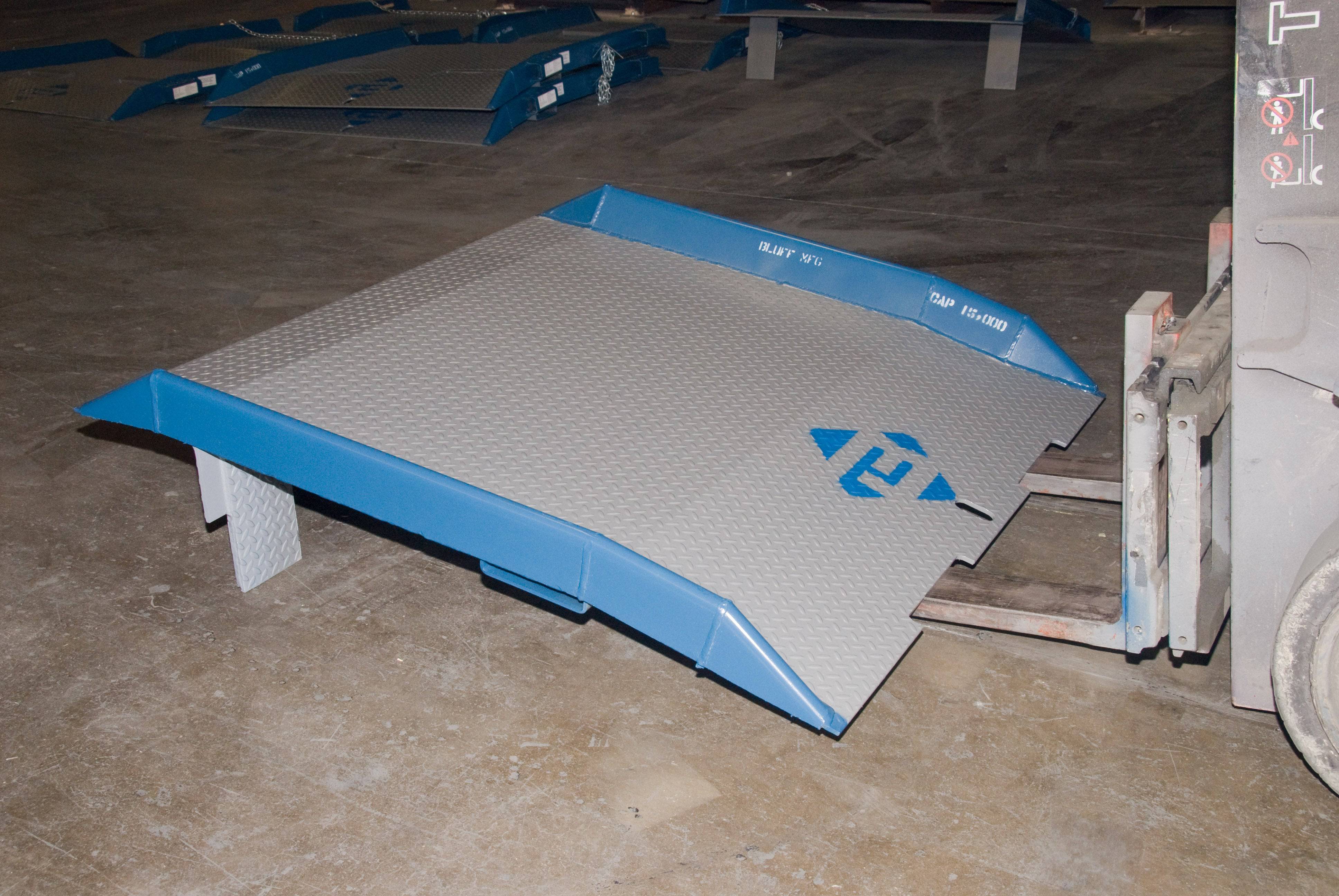 Bluff® Speedy Board® Heavy Duty Loading Ramp - 10,000 lb Capacity for ATV, Motorcycle, Lawn Mower & Equipment Loading - Perfect for Garage, Warehouse & Construction Sites