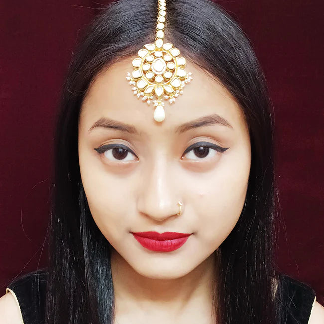Royal Kundan Mangtikka Bridal Headpiece - Gold Plated Designer Jewelry for Weddings & Indian Bridal Makeup (D25) | Perfect for Bridal Dressing, Mehendi & Sangeet Ceremonies