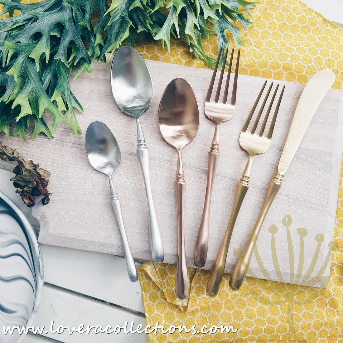 **70% Off Parisienne Matte Gold Stainless Steel SS304 Main Spoon - Elegant Dining & Kitchen Utensil for Restaurants, Weddings & Home Entertaining**