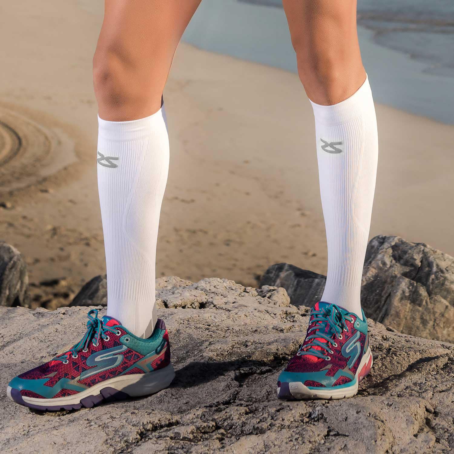 Zensah Tech+ Compression Socks - Best Knee High Running Socks for Men & Women - Athletic Support for Sports, Running, Travel - Made in Italy - Perfect for Marathon Training & Long Flights