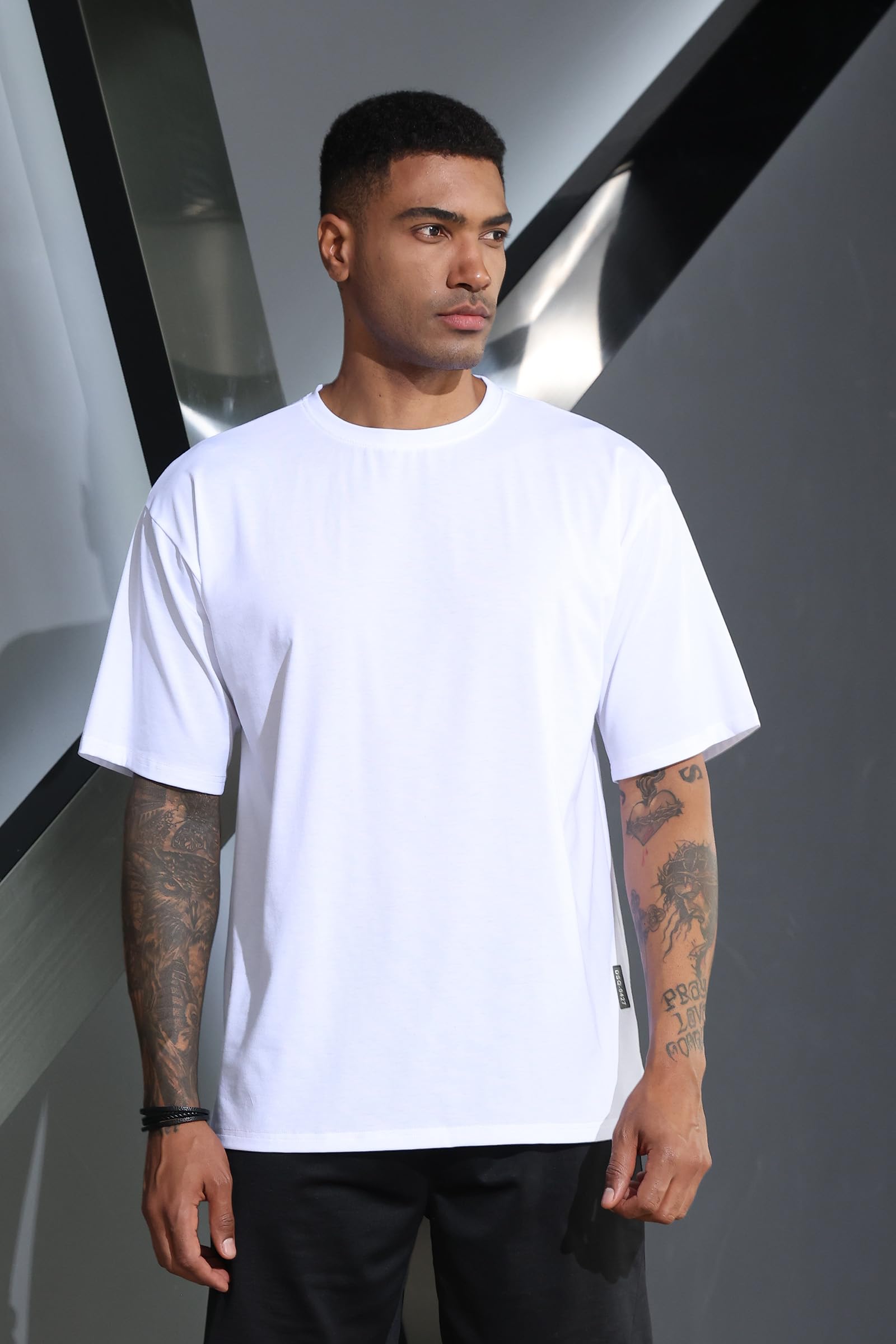 **Men's Oversized Workout T-Shirts - Lightweight Quick Dry Short Sleeve Crew Neck Athletic Tee for Gym, Running & Casual Wear**