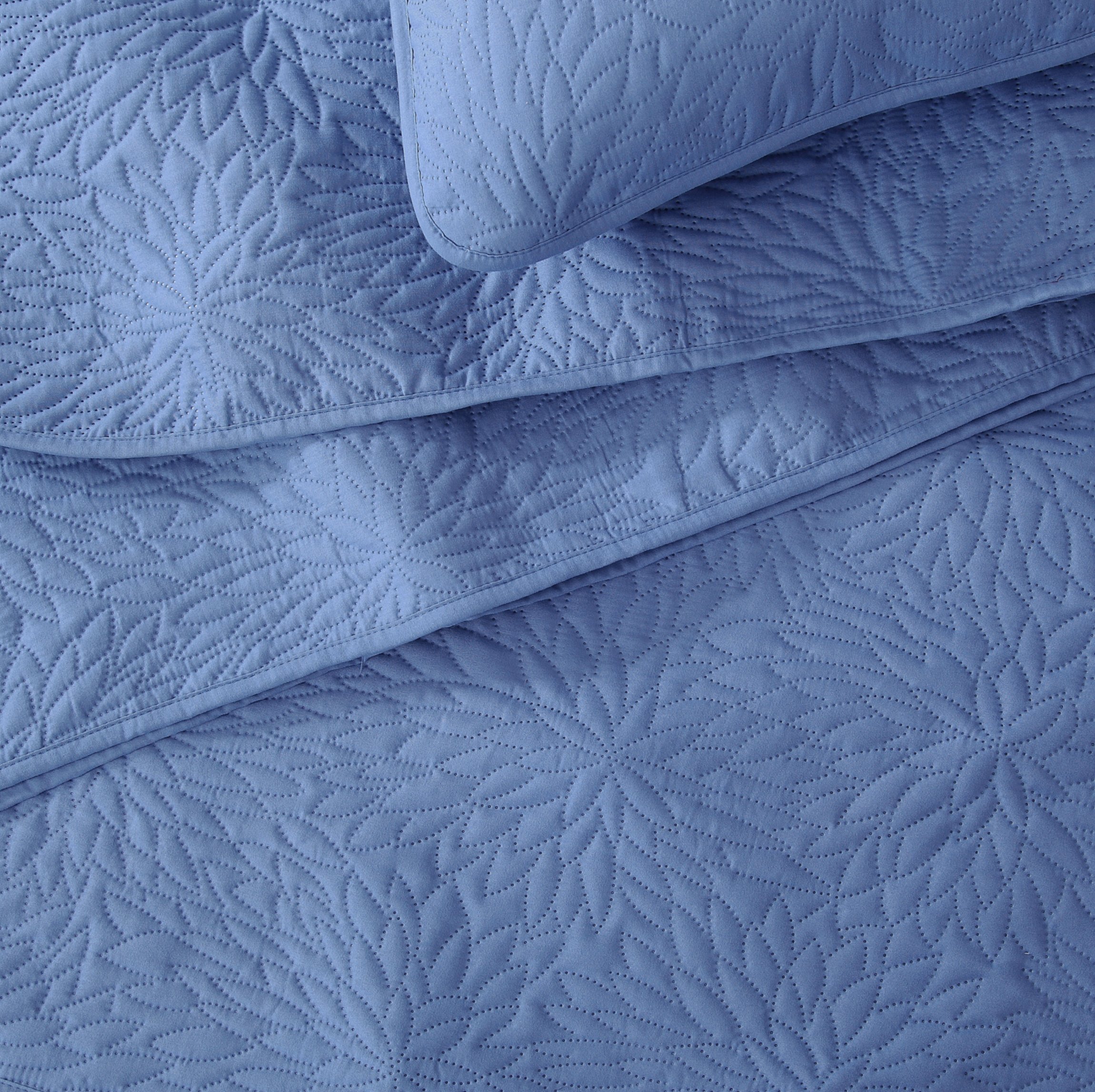 Premium Aidee Bed Cover for Full/Queen Size Beds - Soft & Breathable Blue Bedding Set - Perfect for Home, Guest Room, and Hotel Use